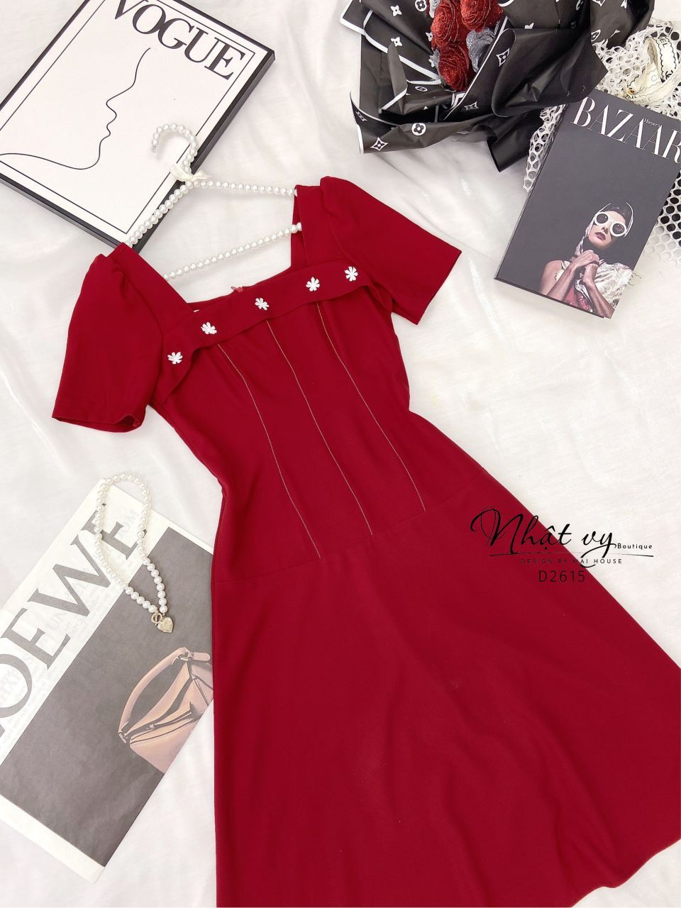 Đầm cổ vuông dáng dài viền chỉ nổi - D2615