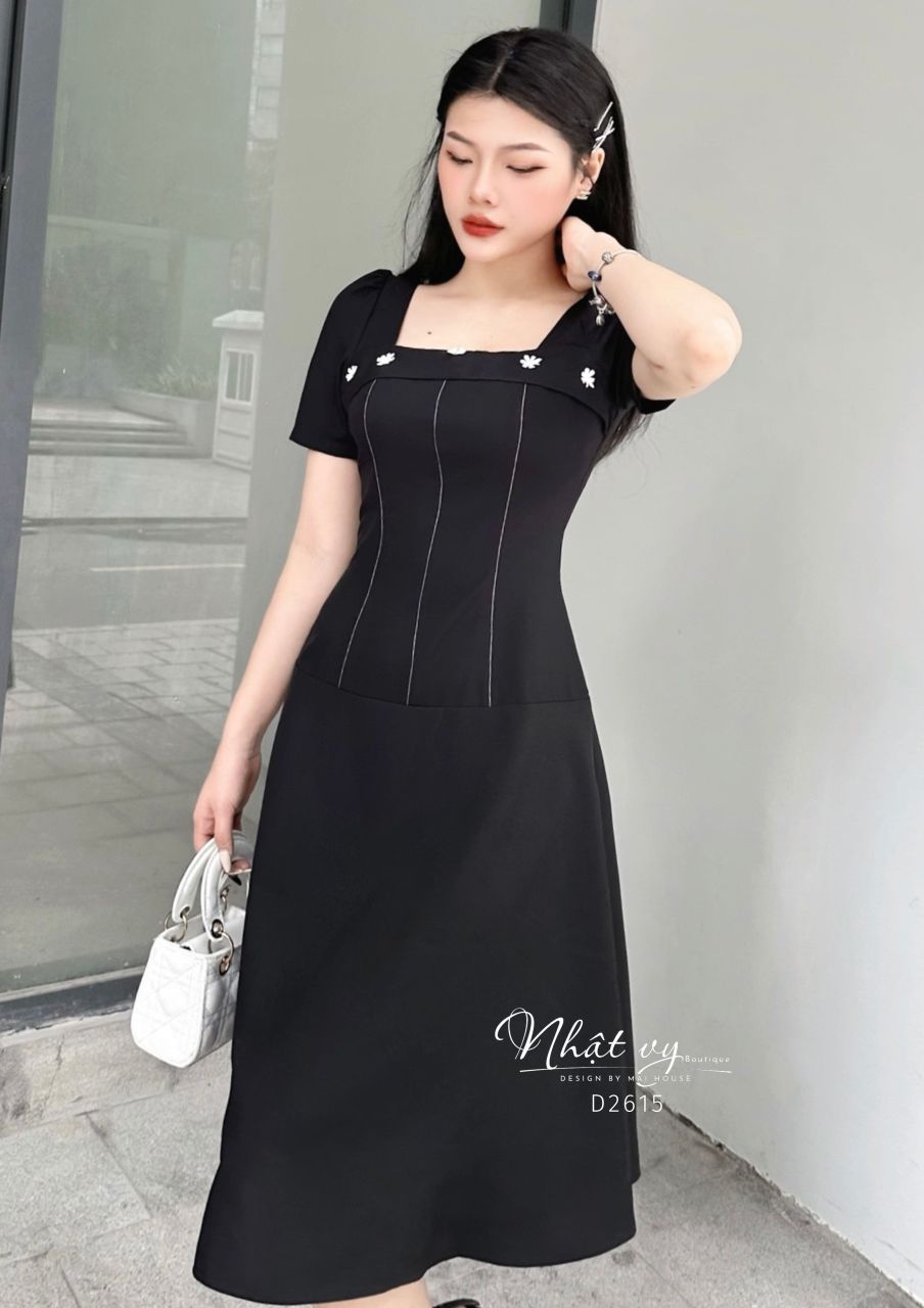 Đầm cổ vuông dáng dài viền chỉ nổi - D2615