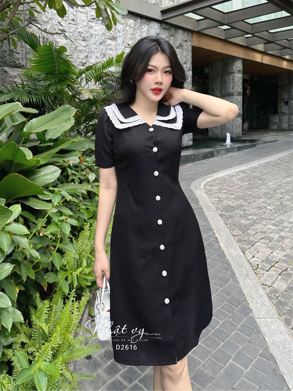 Đầm xốp dáng suông phối bèo tầng viền ren - D2616