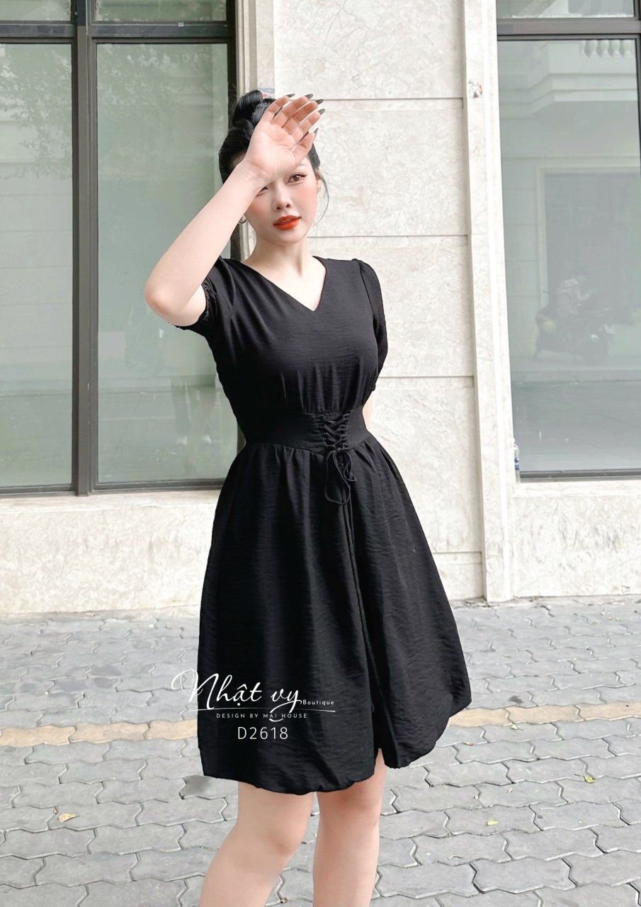 Đầm cổ V rút dây eo tay lửng - D2618