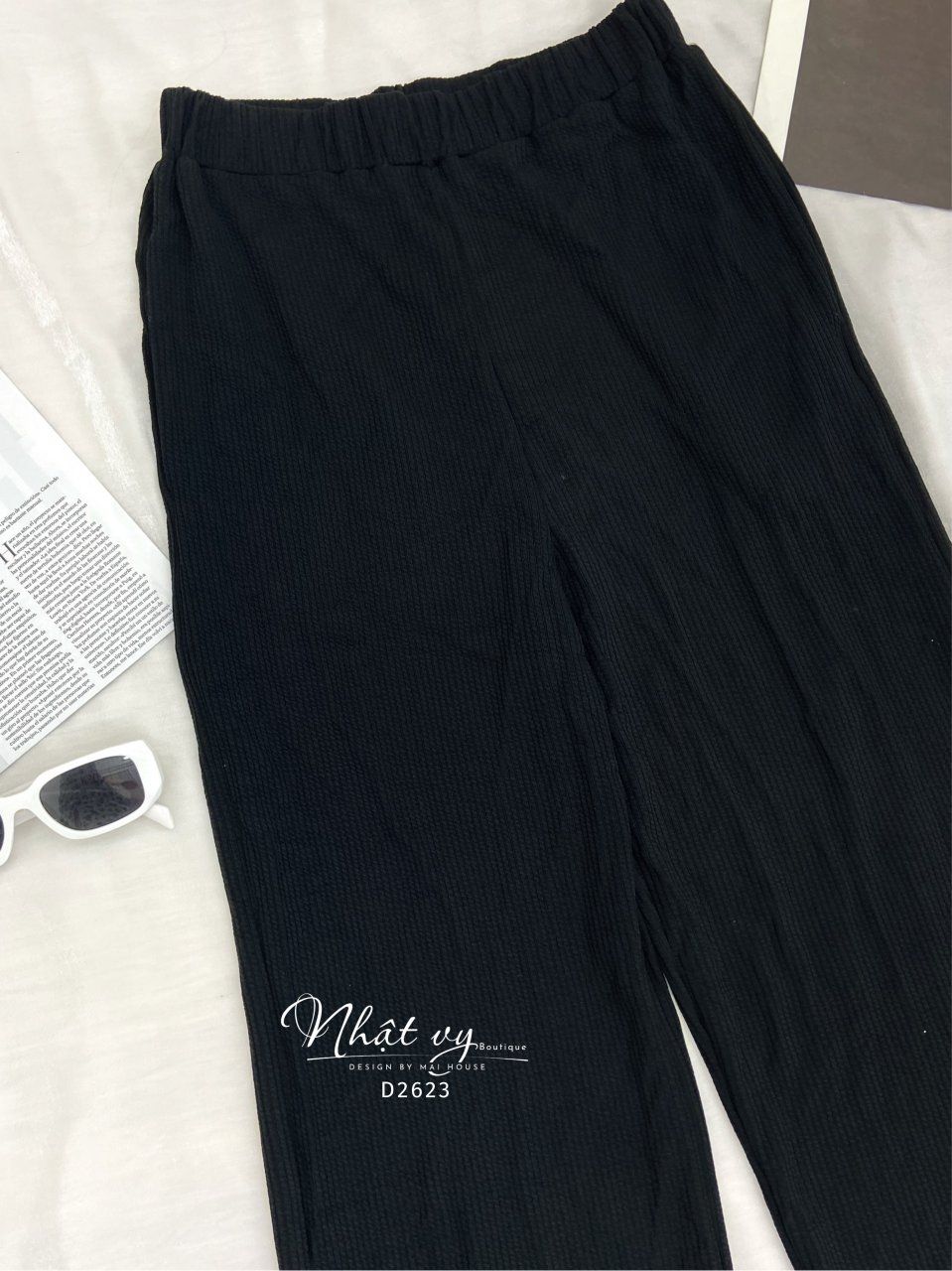 Quần thun dáng ống suông - D2623