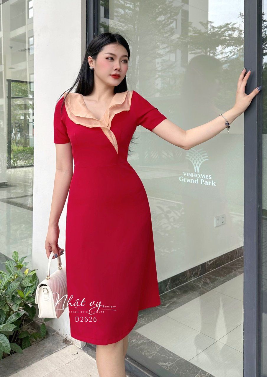 Đầm cổ tim phối bèo tầng dáng ôm - D2626