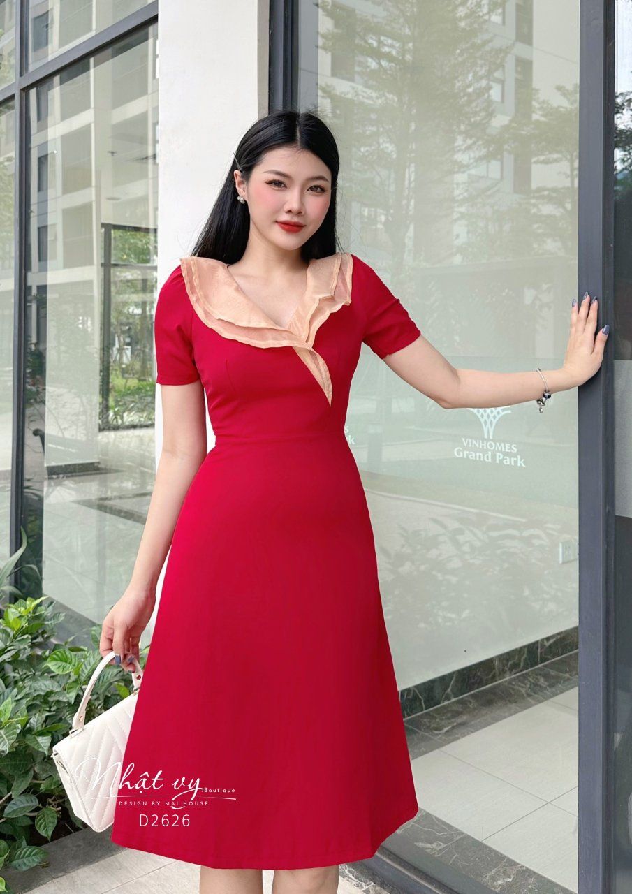 Đầm cổ tim phối bèo tầng dáng ôm - D2626