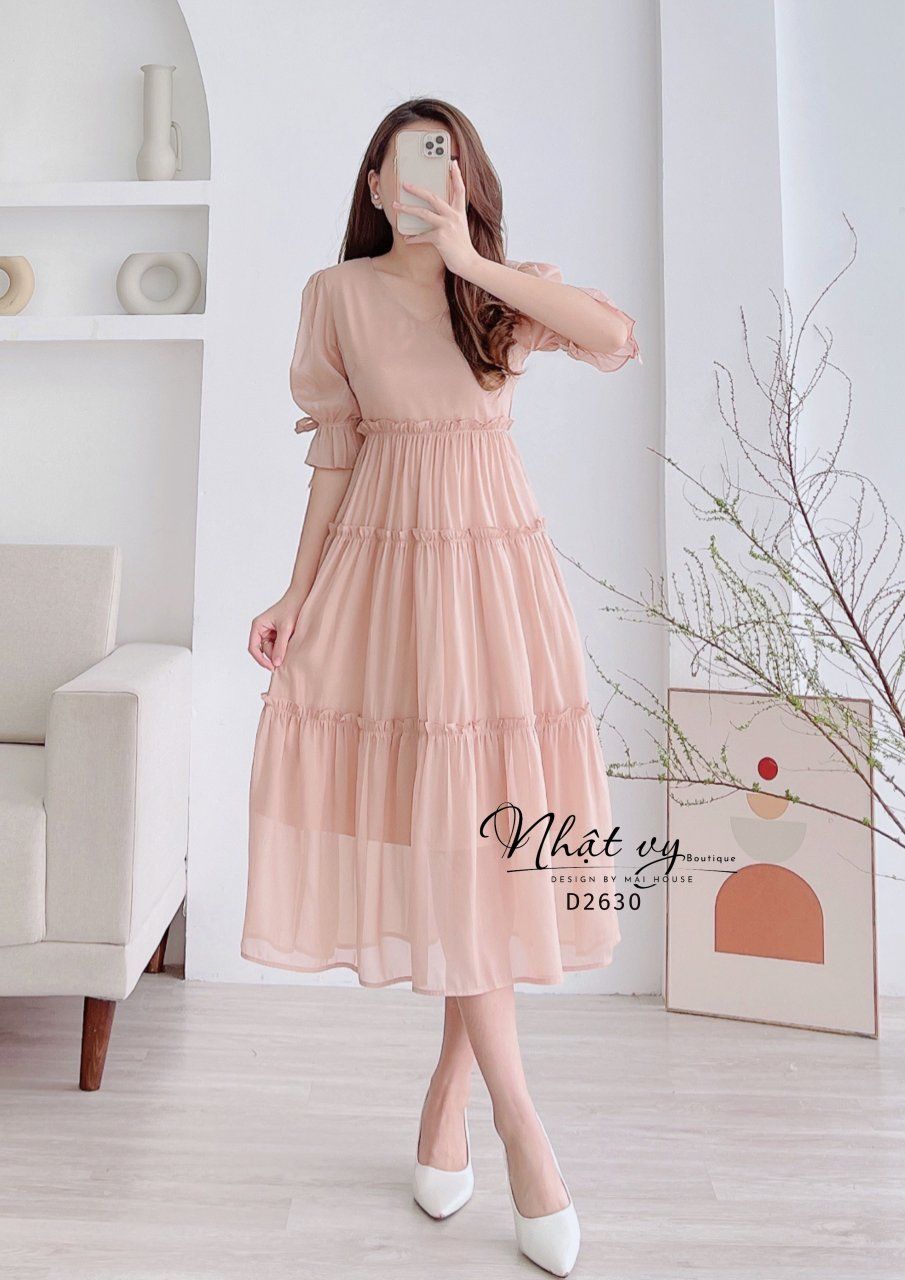 Đầm cổ tim dáng xòe tầng tay lỡ - D2630