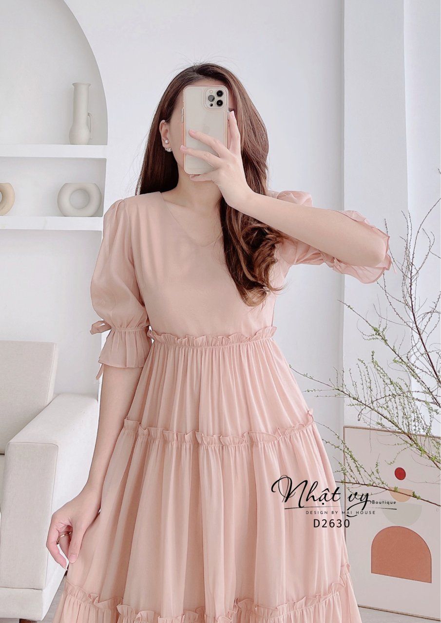 Đầm cổ tim dáng xòe tầng tay lỡ - D2630