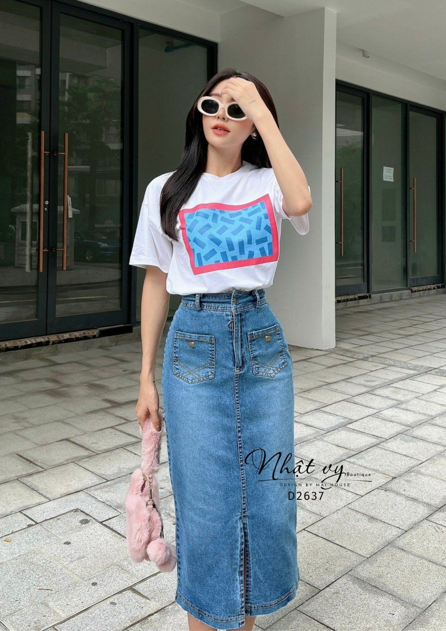 Set áo thun in hình phối chân váy jean - D2637