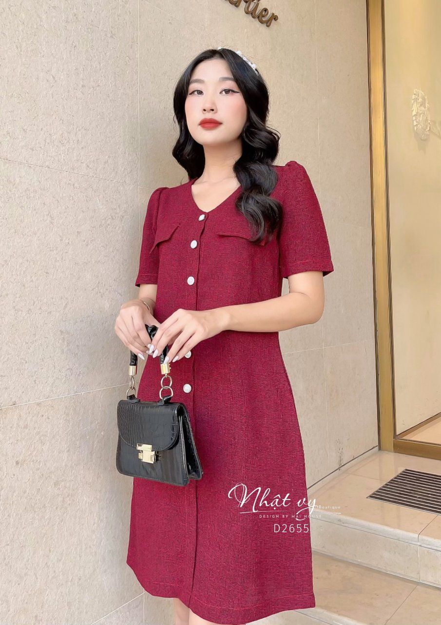 Đầm dáng suông cổ tim phối túi giả - D2655