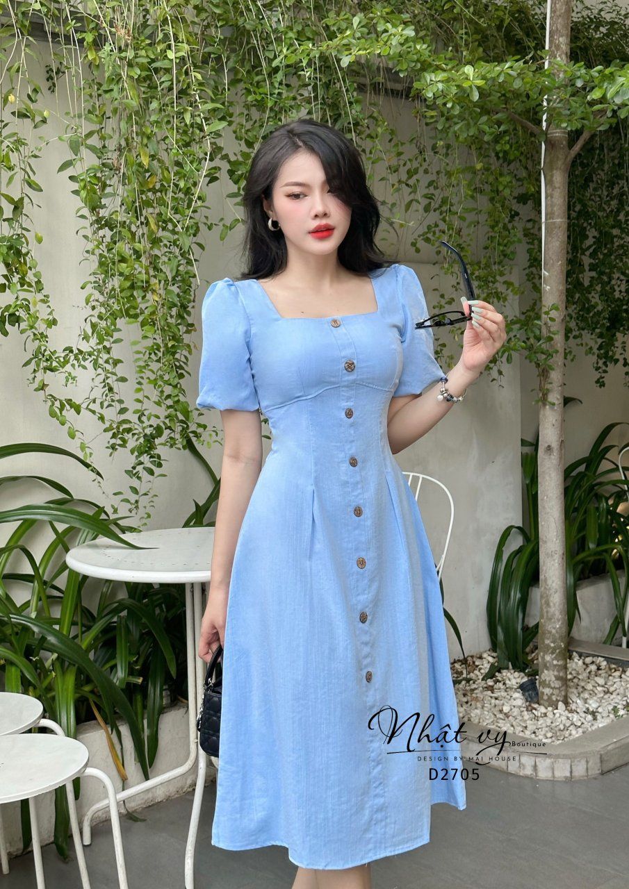 Đầm cổ vuông tay bí đính cúc giả - D2705