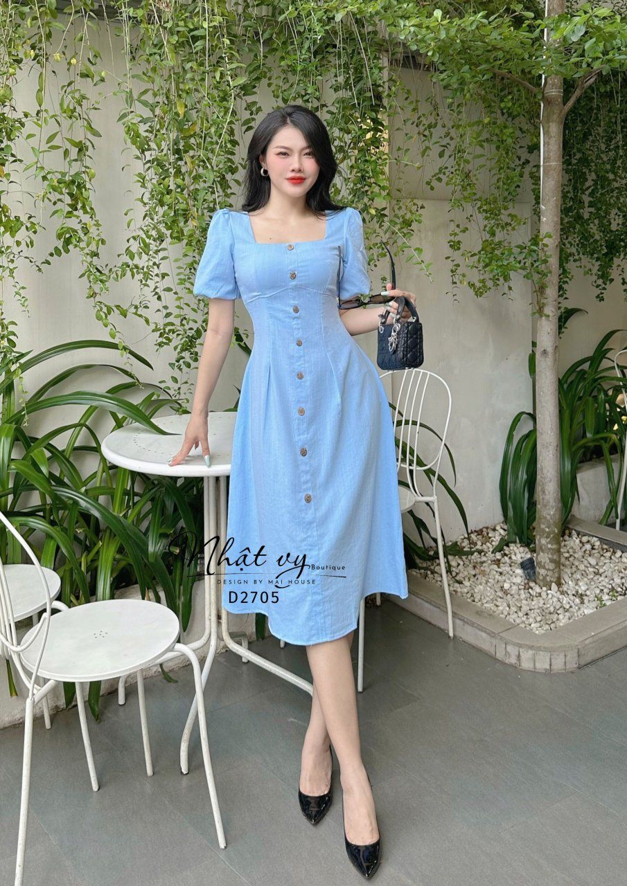 Đầm cổ vuông tay bí đính cúc giả - D2705