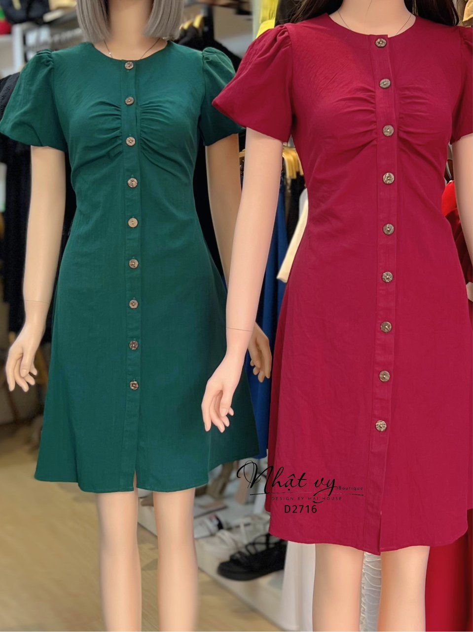Đầm nhún ngực tay bí cổ tròn cài cúc gỗ - D2716