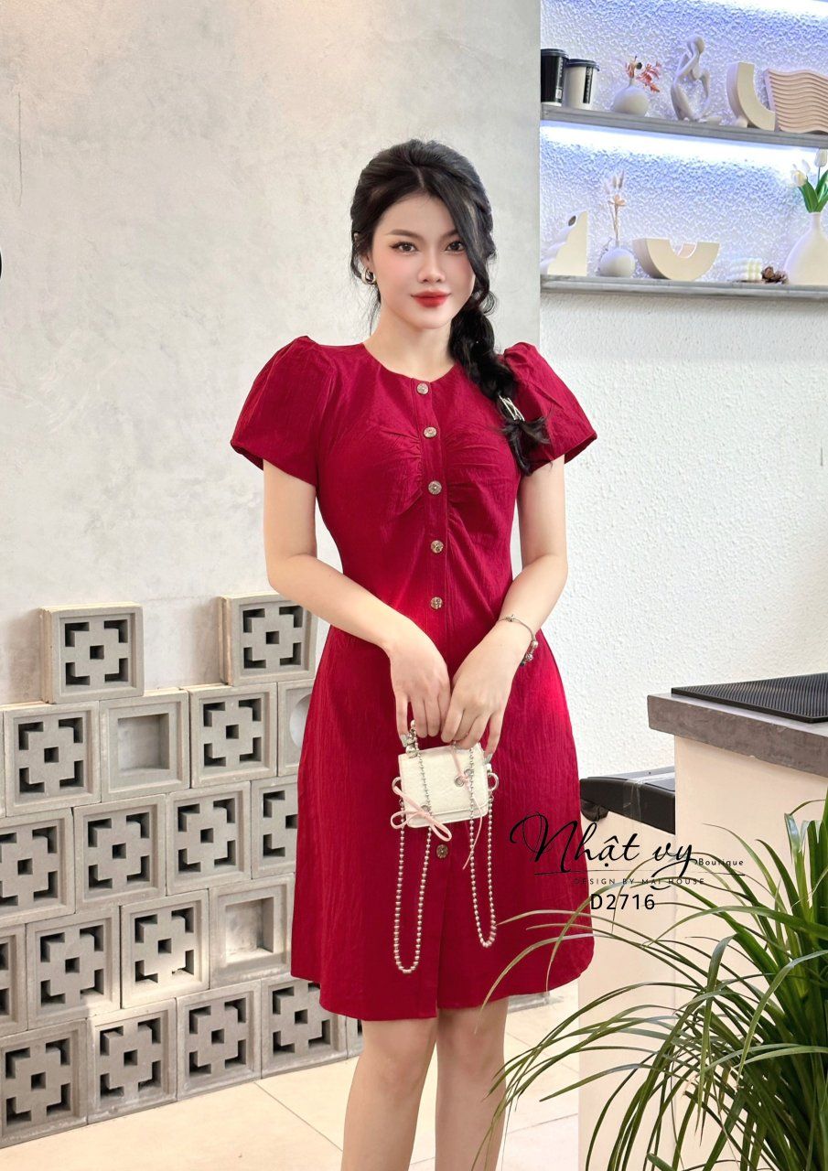 Đầm nhún ngực tay bí cổ tròn cài cúc gỗ - D2716
