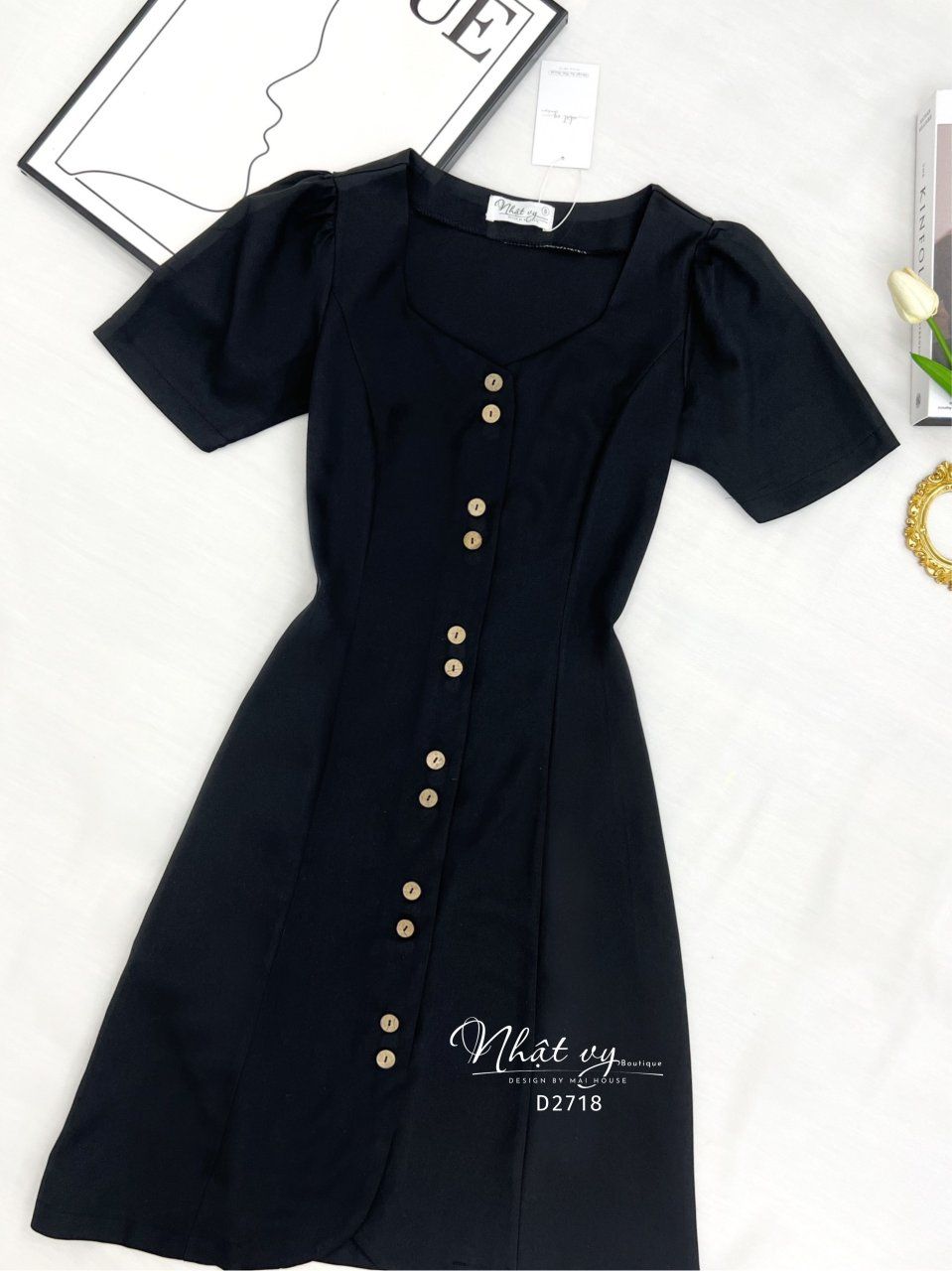 Đầm cổ vuông cách điệu form dáng xoè - D2718
