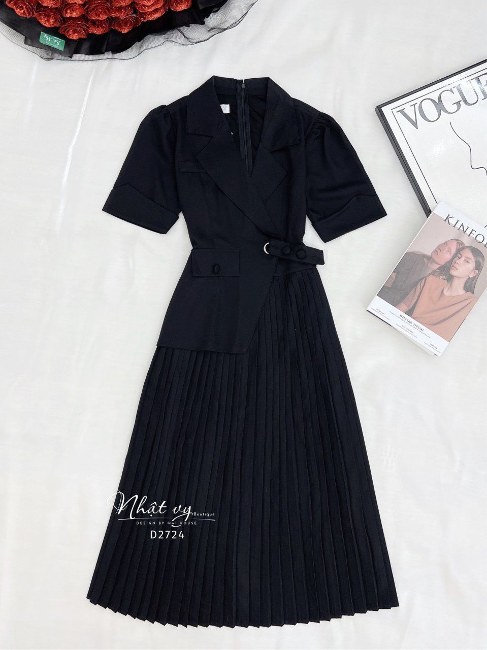 Đầm cổ vest dập ly form dáng dài - D2724