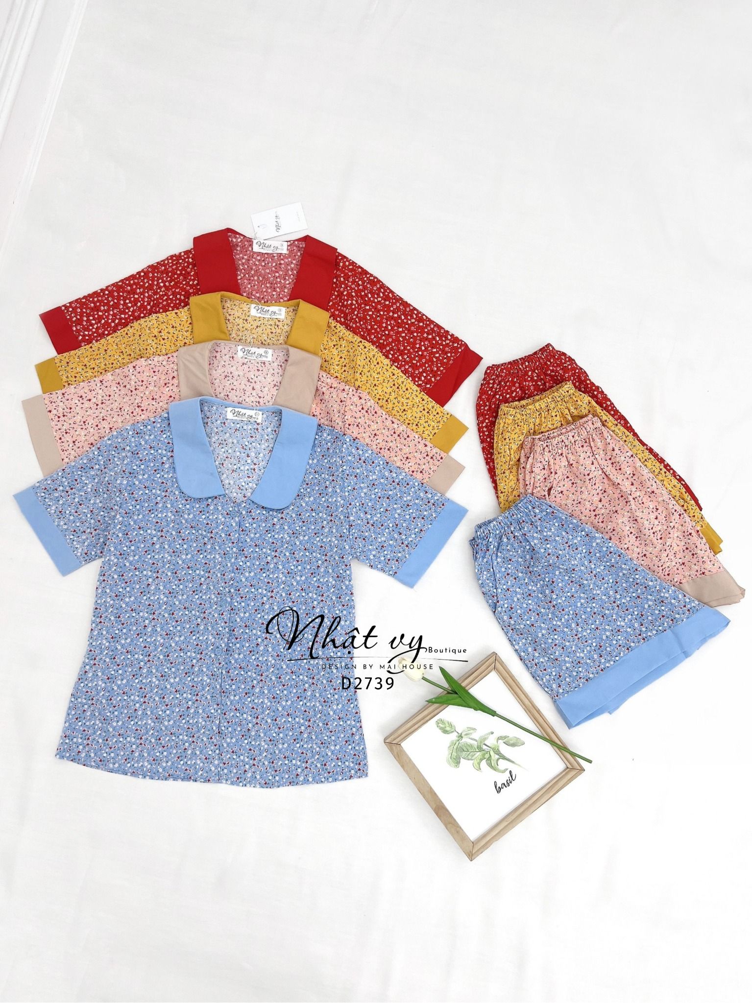Set bộ đùi họa tiết phối cổ sen - D2739