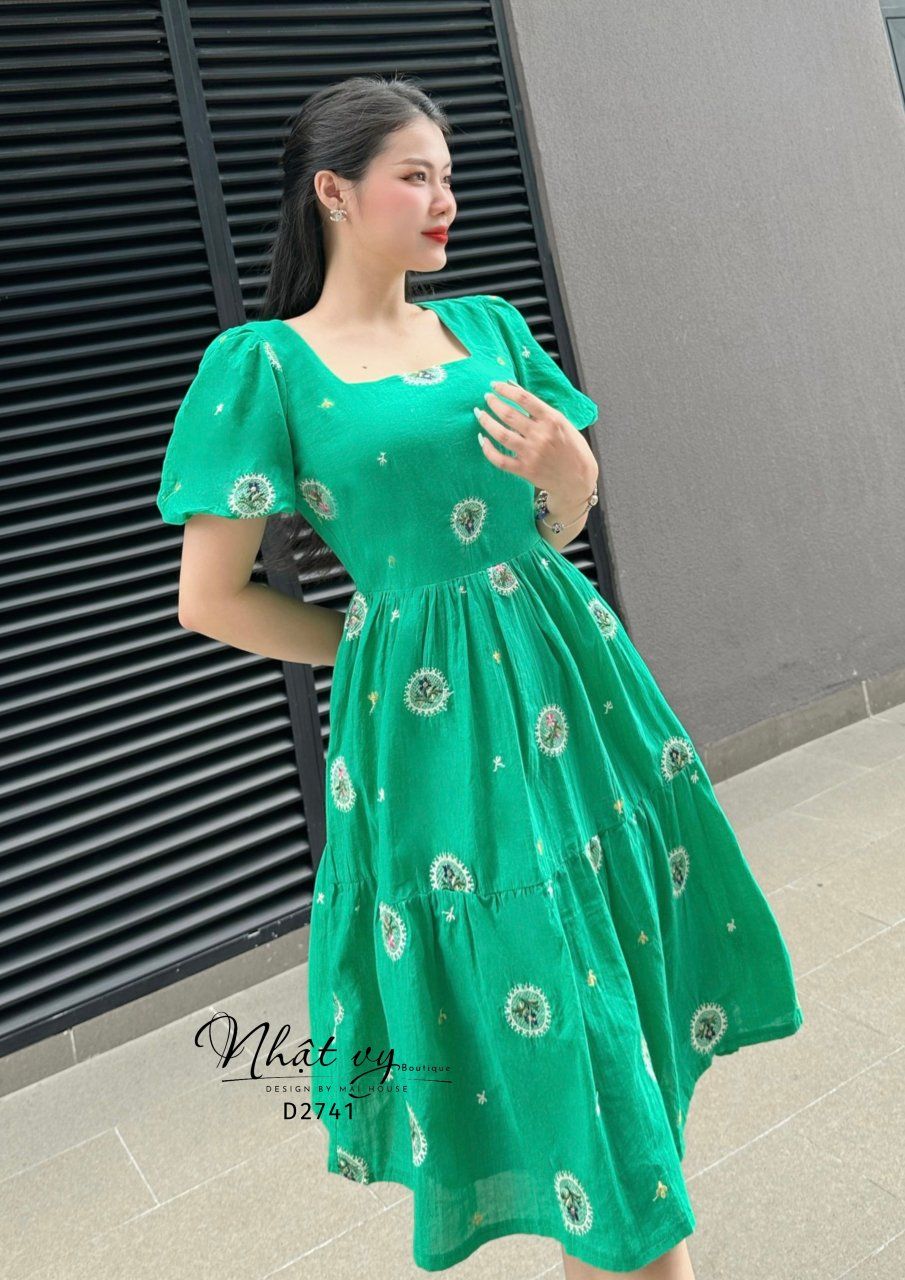 Đầm babydoll tay bí cổ vuông - D2741