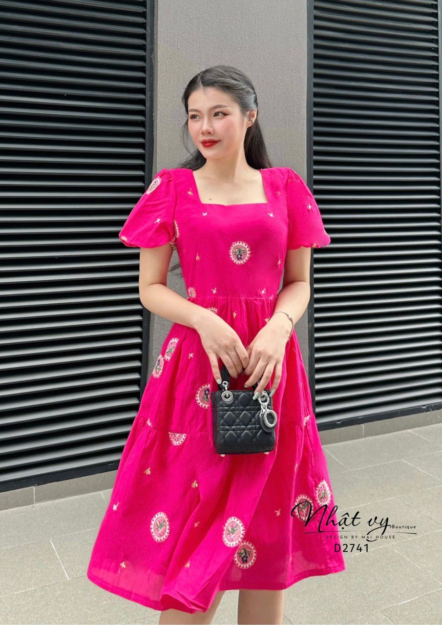Đầm babydoll tay bí cổ vuông - D2741