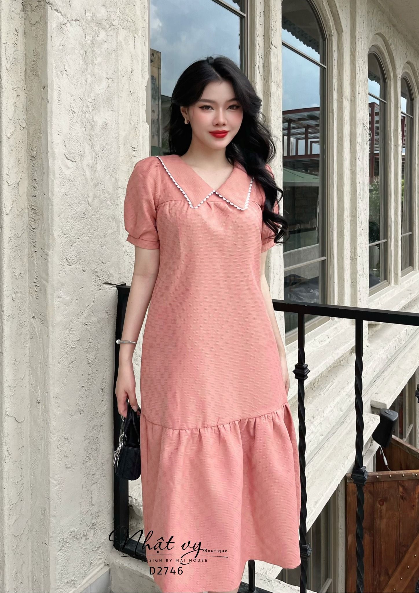 Đầm suông cổ bèo viền ren đuôi cá - D2746