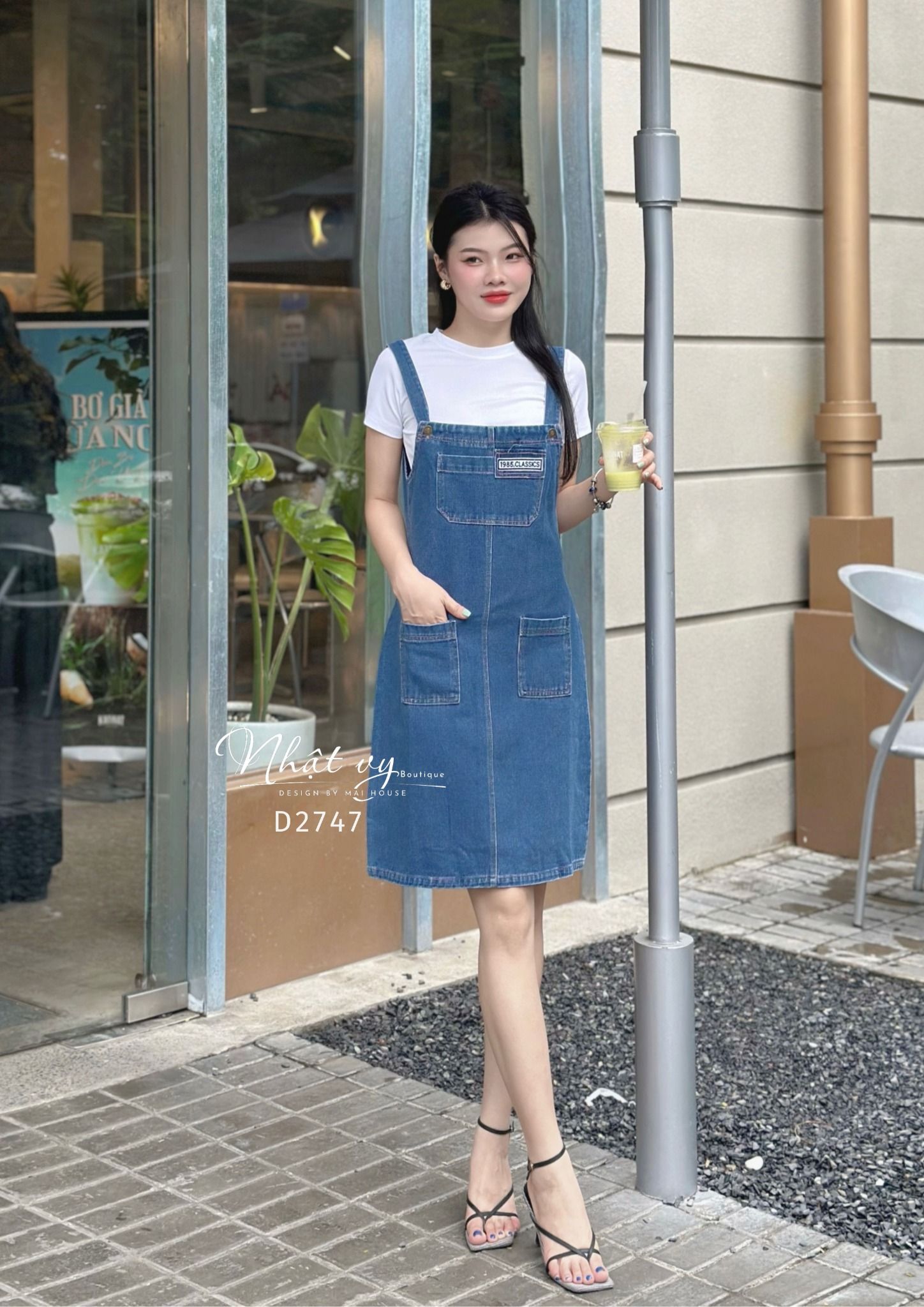Yếm jean form dáng ôm có túi trước - D2747