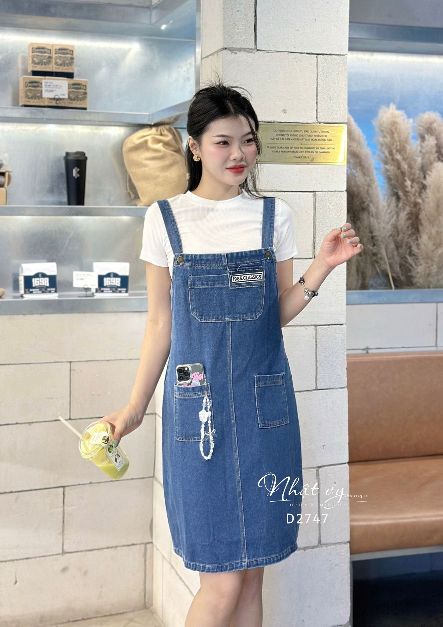 Yếm jean form dáng ôm có túi trước - D2747
