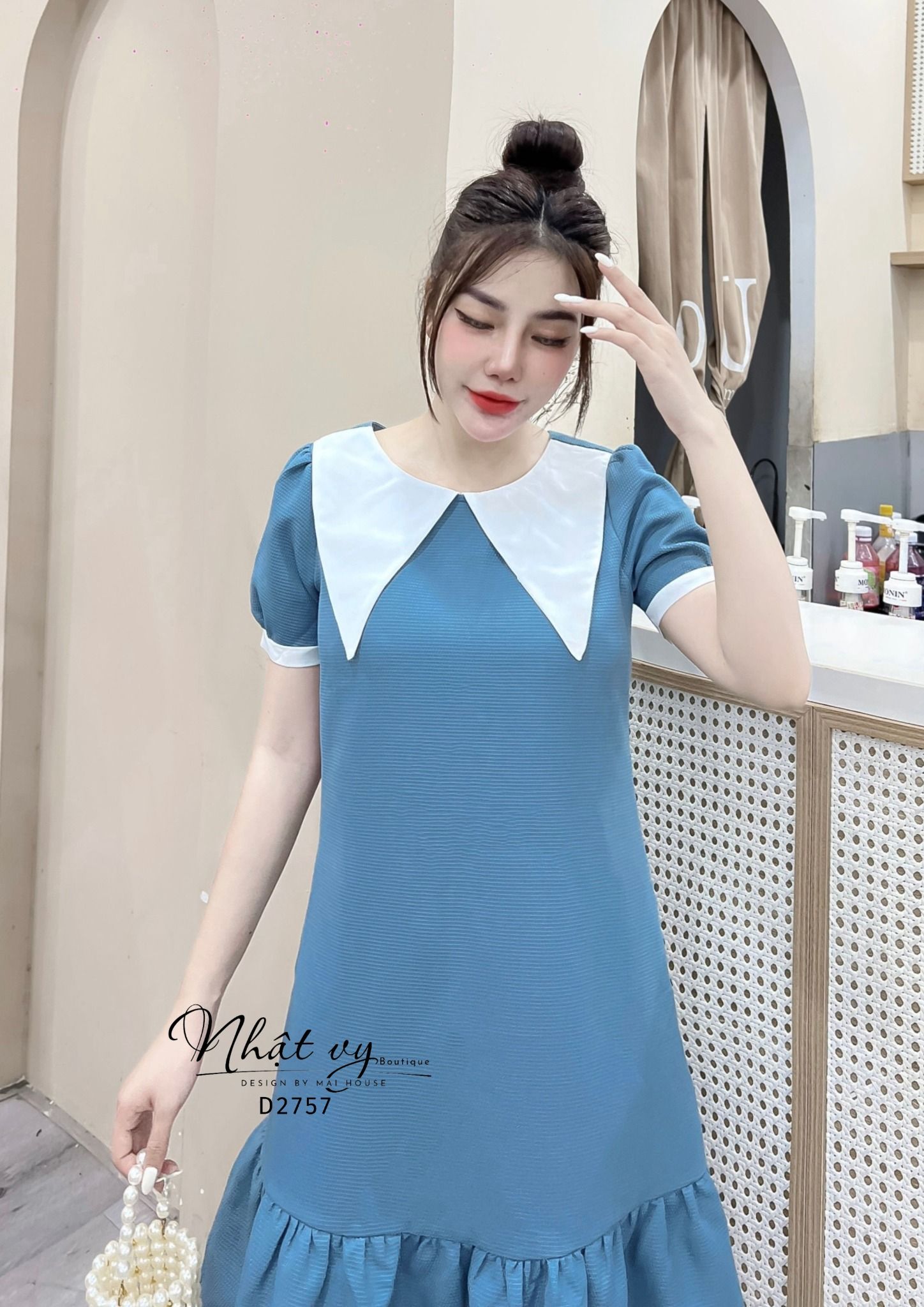 Đầm suông đuôi cá cổ tròn phối bèo cổ - D2757
