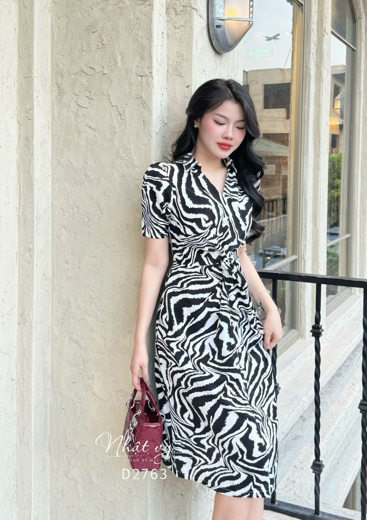 Đầm hoa xoắn eo đính cúc giả form dáng ôm - D2763