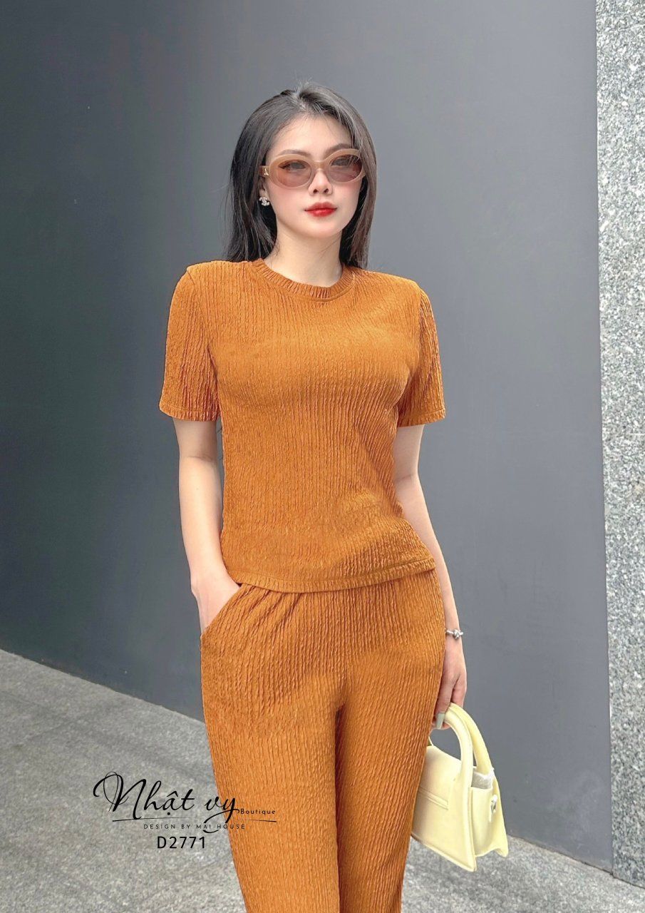 Set bộ thun áo cổ tròn - D2771