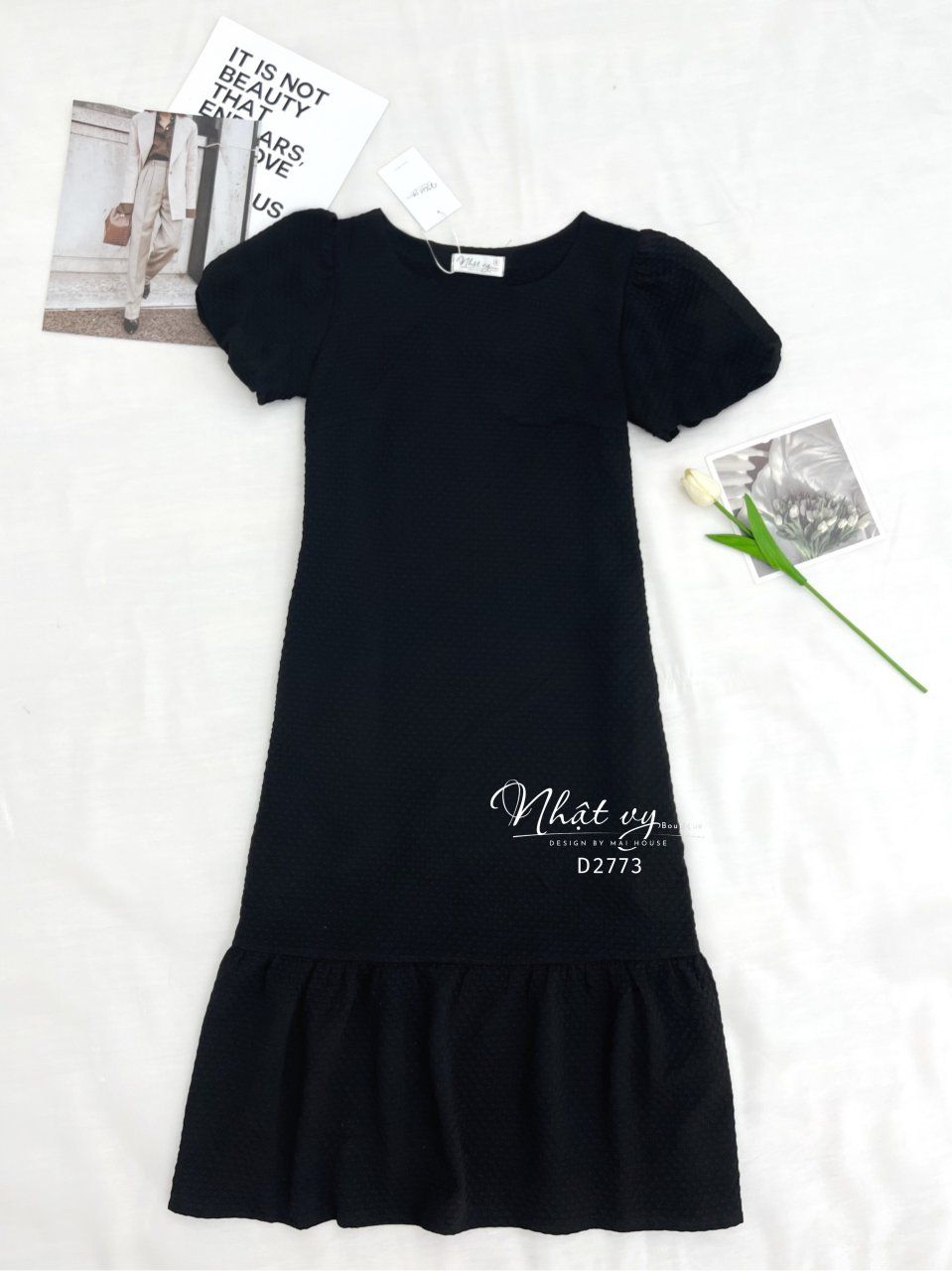Đầm dáng suông cổ tròn tay bí - D2773
