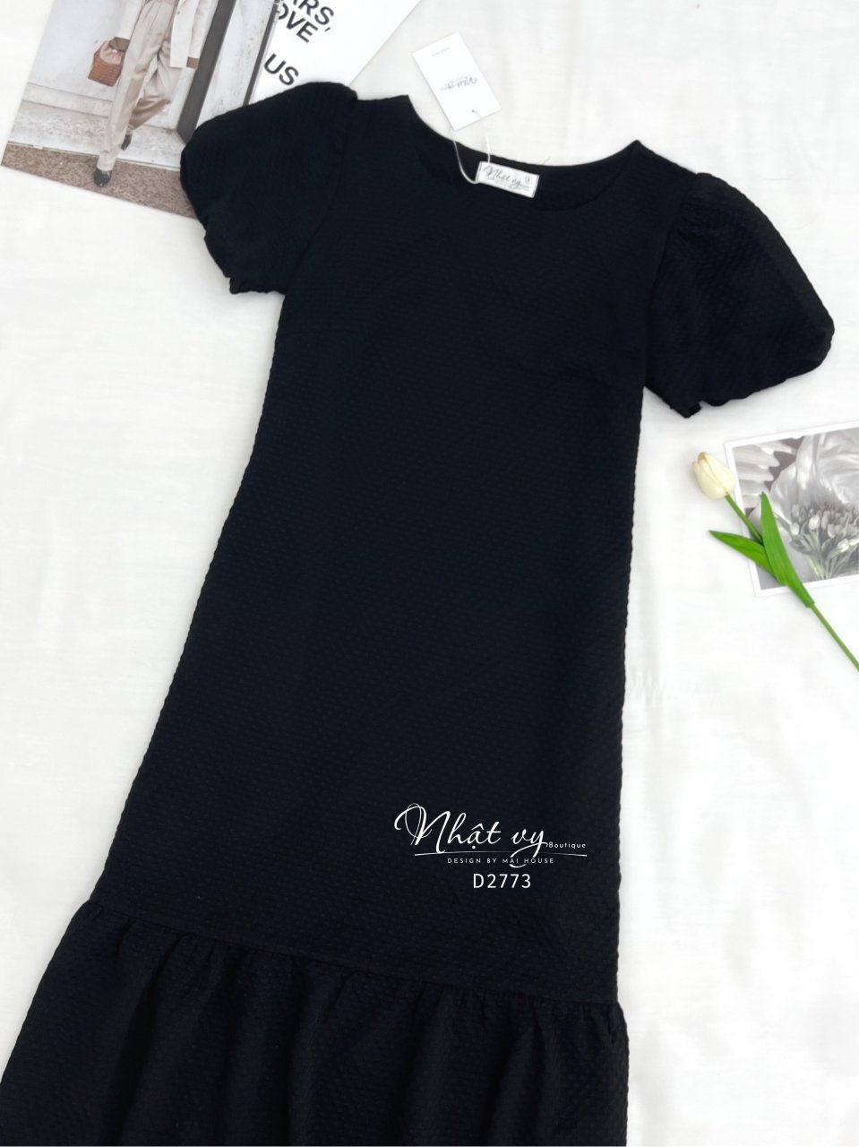 Đầm dáng suông cổ tròn tay bí - D2773