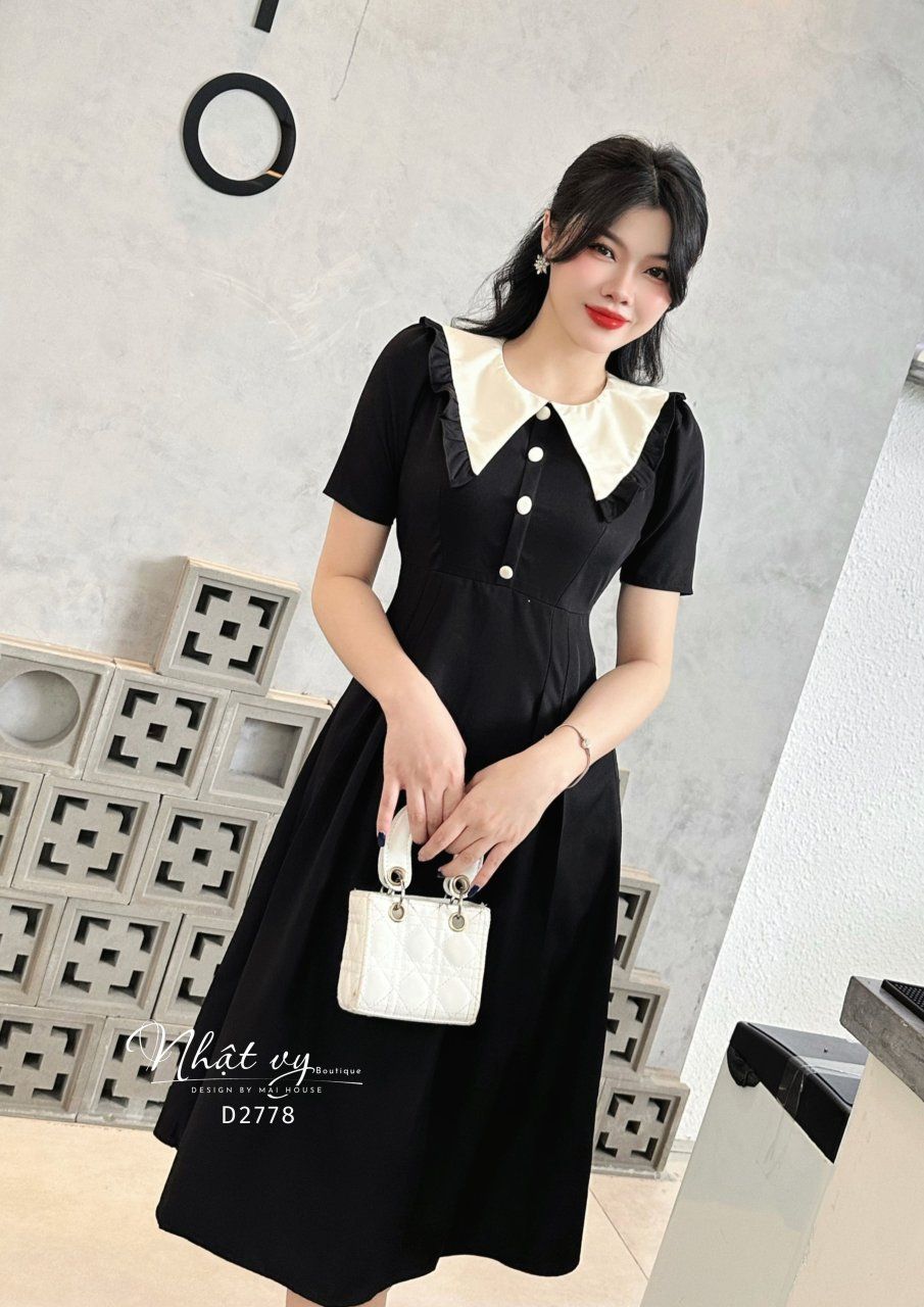 Đầm cổ tròn phối bèo dáng ôm đính cúc giả - D2778