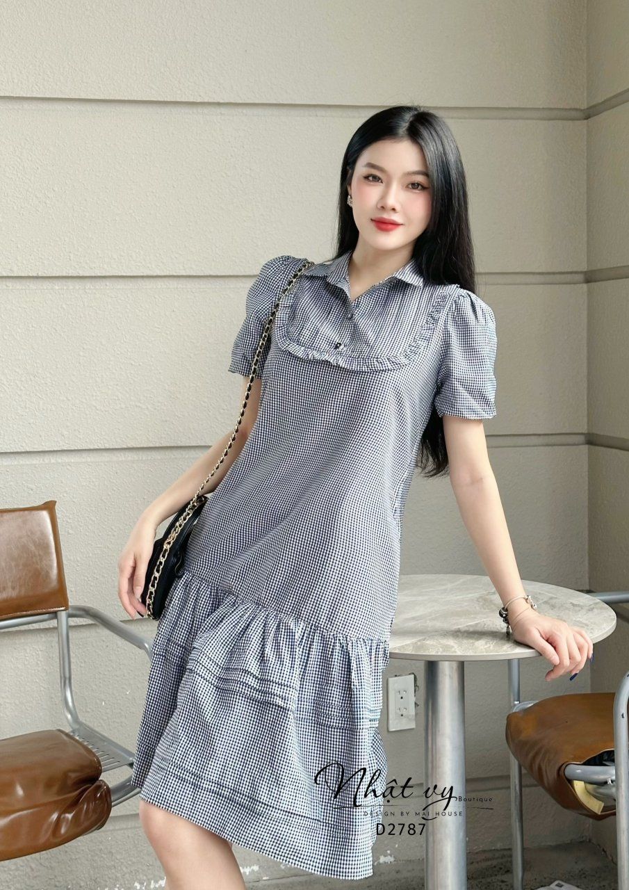Đầm caro cổ sơ mi phối bèo cổ - D2787