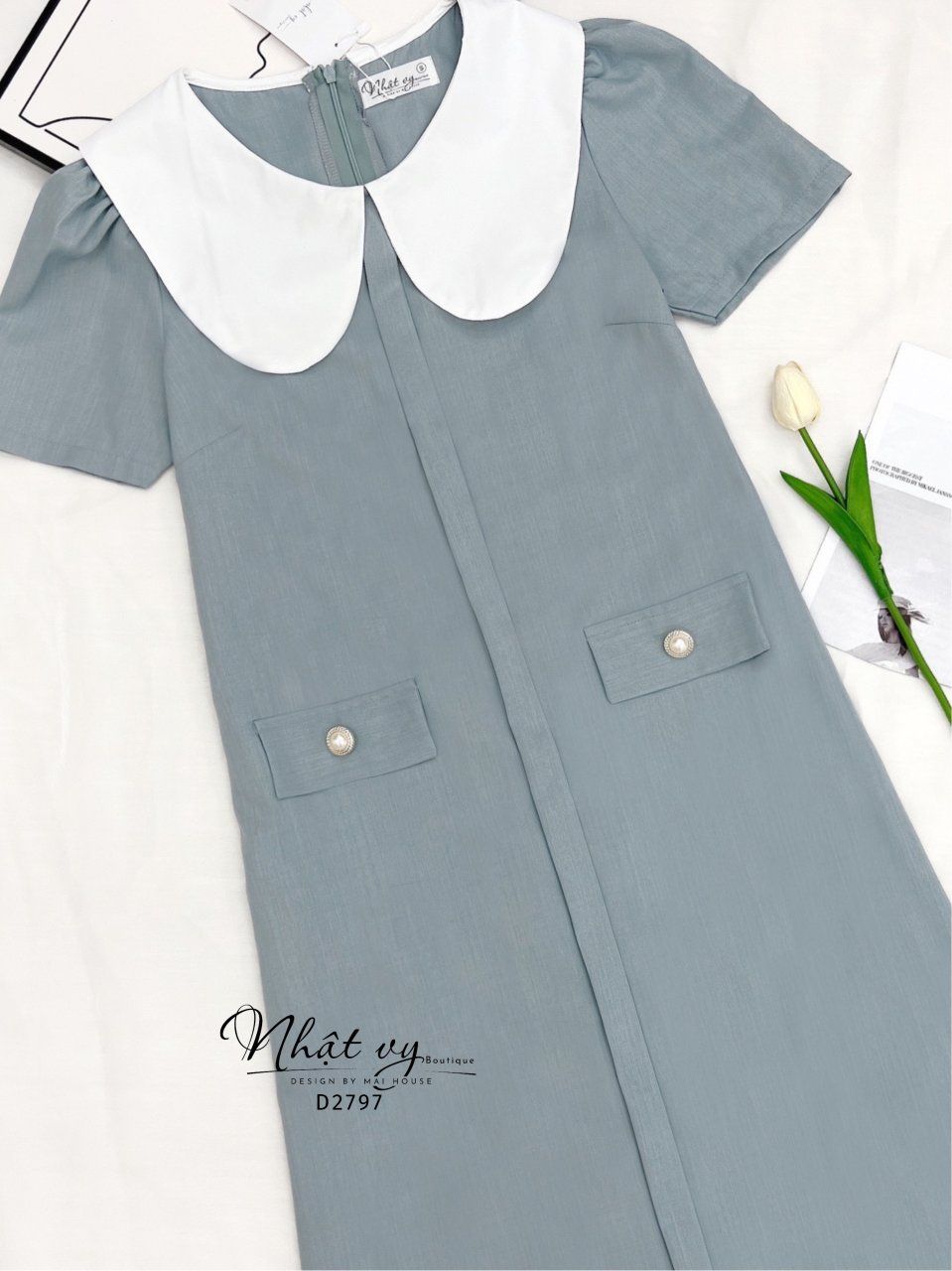Đầm suông cổ tròn phối bèo cổ - D2797