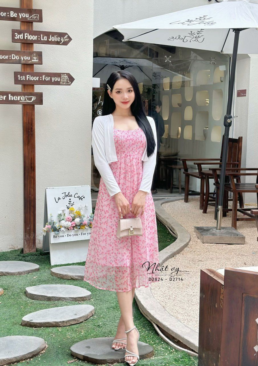 Đầm hoa 2 dây xếp ly ngực cách điệu - D2824