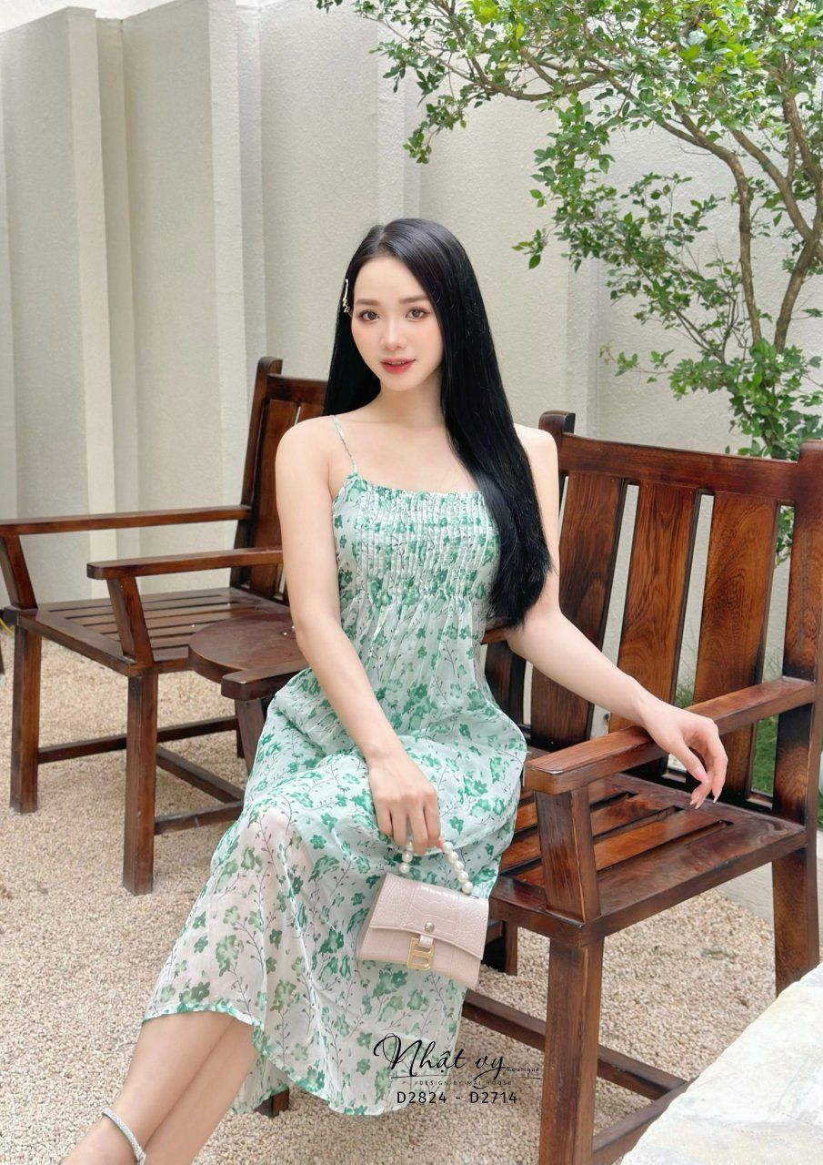 Đầm hoa 2 dây xếp ly ngực cách điệu - D2824