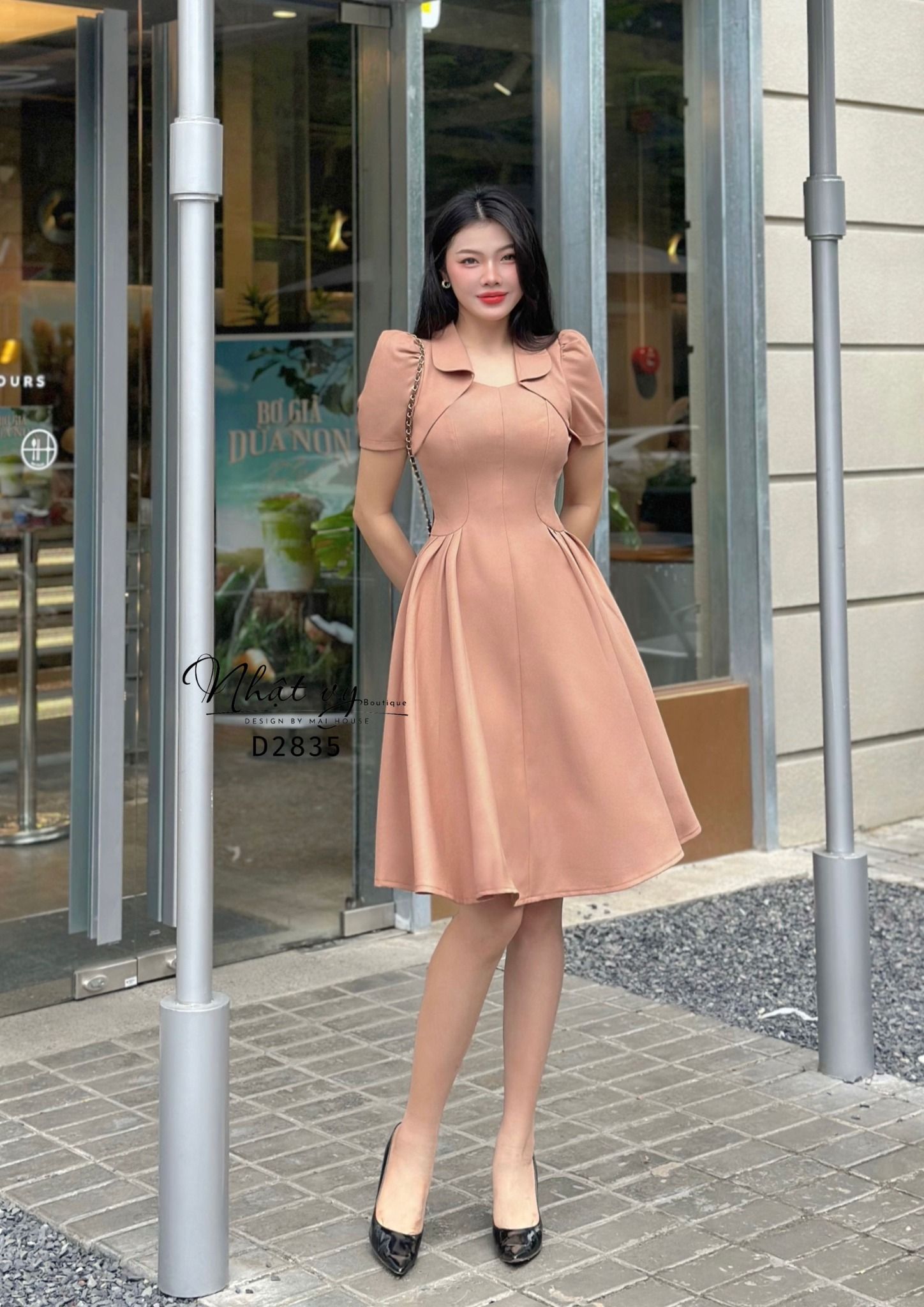 Đầm nhún eo cổ cách điệu - D2835