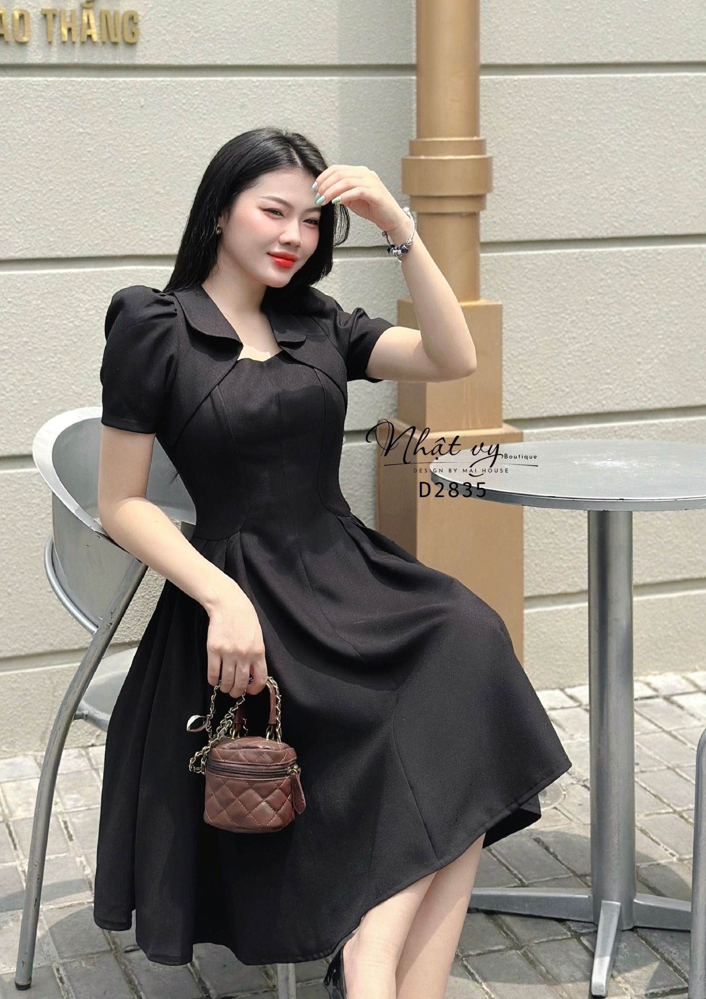 Đầm nhún eo cổ cách điệu - D2835