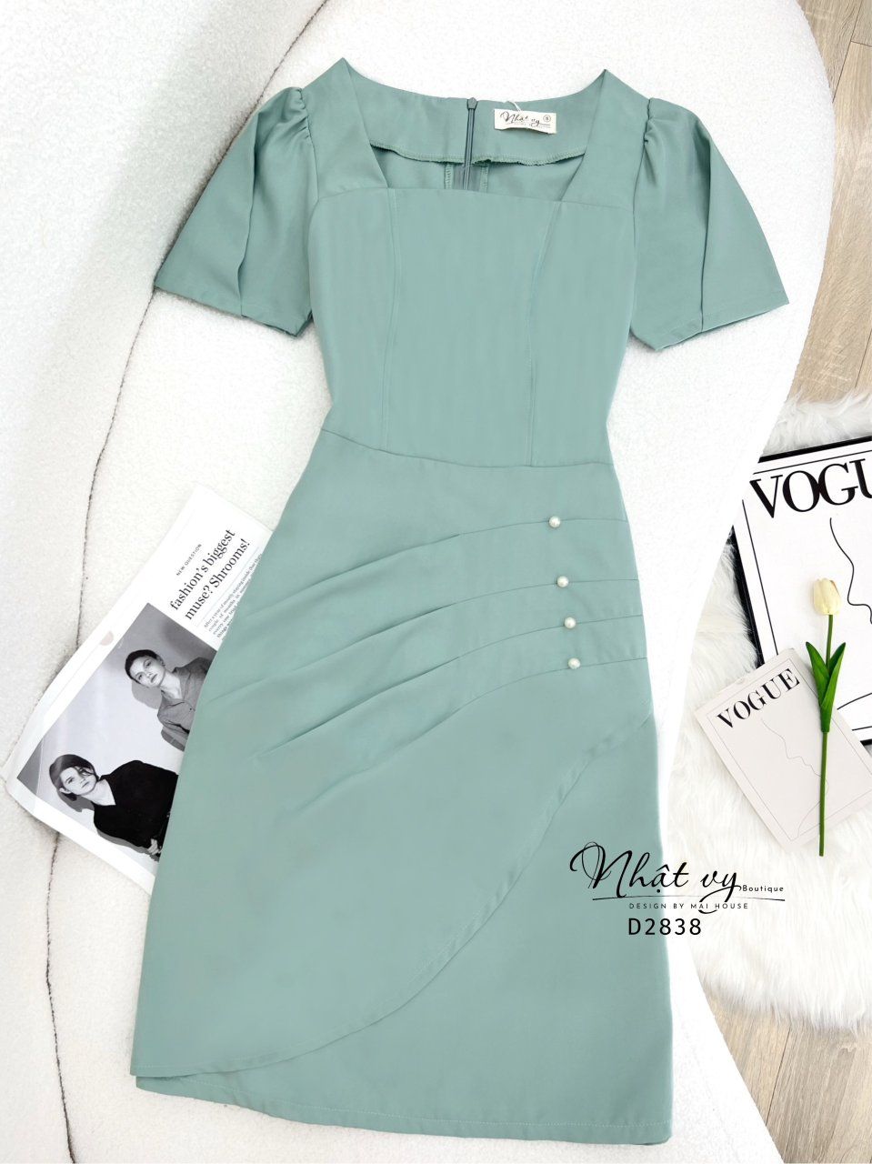 Đầm cổ vuông nhún bên cách điệu đính viền ngọc - D2838