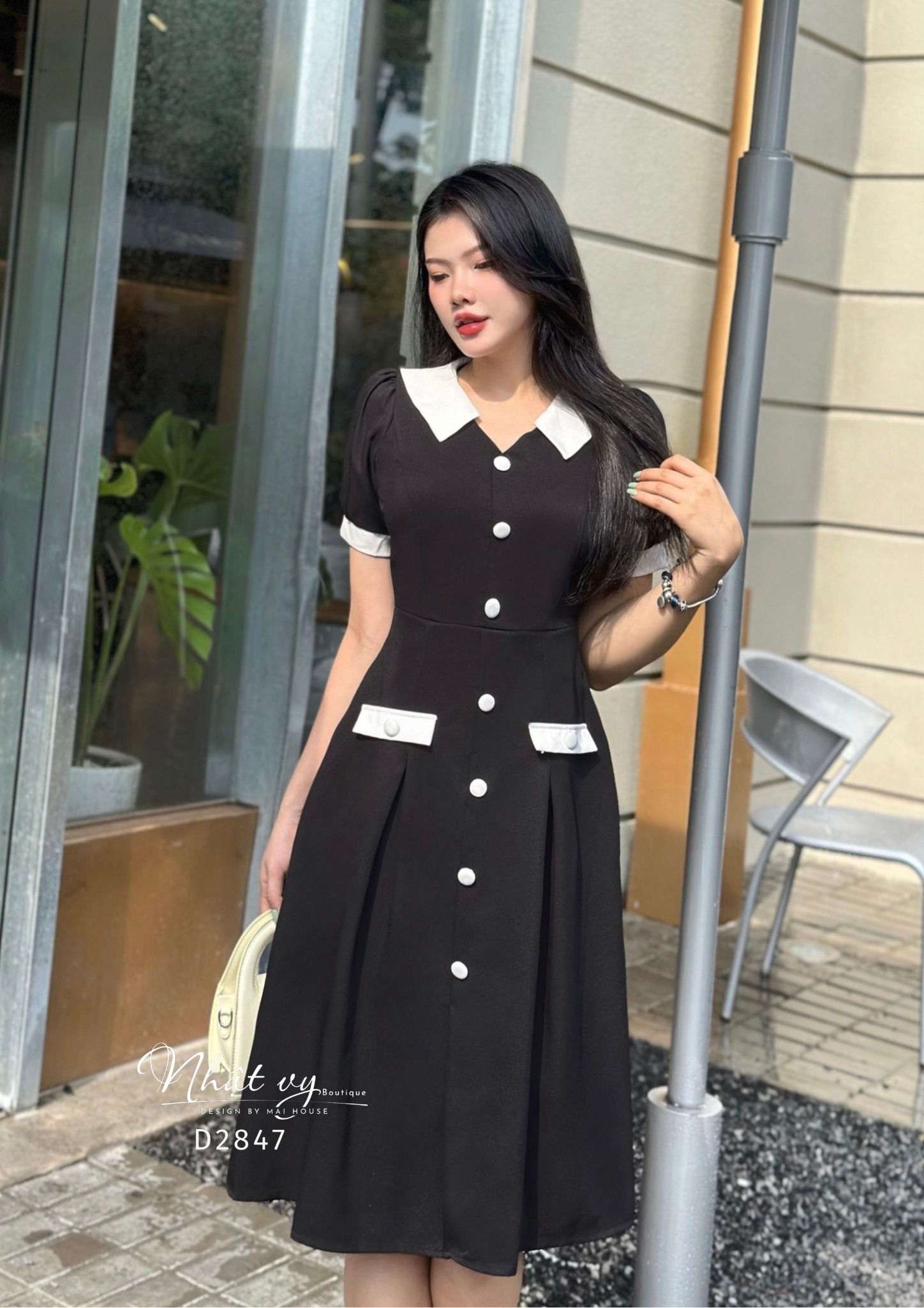 Đầm dáng xoè cổ V phối bèo cổ đính nút kiểu - D2847