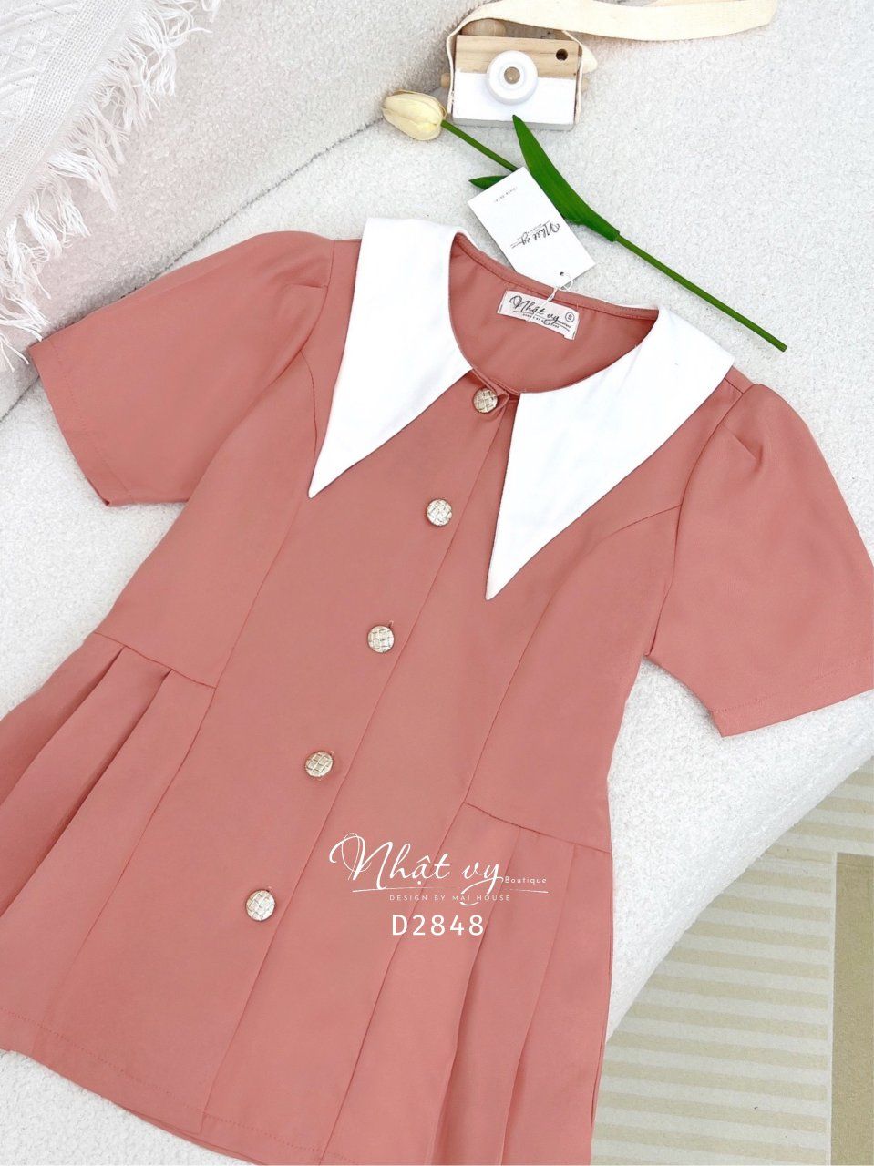 Áo peplum cổ tròn phối bèo - D2848