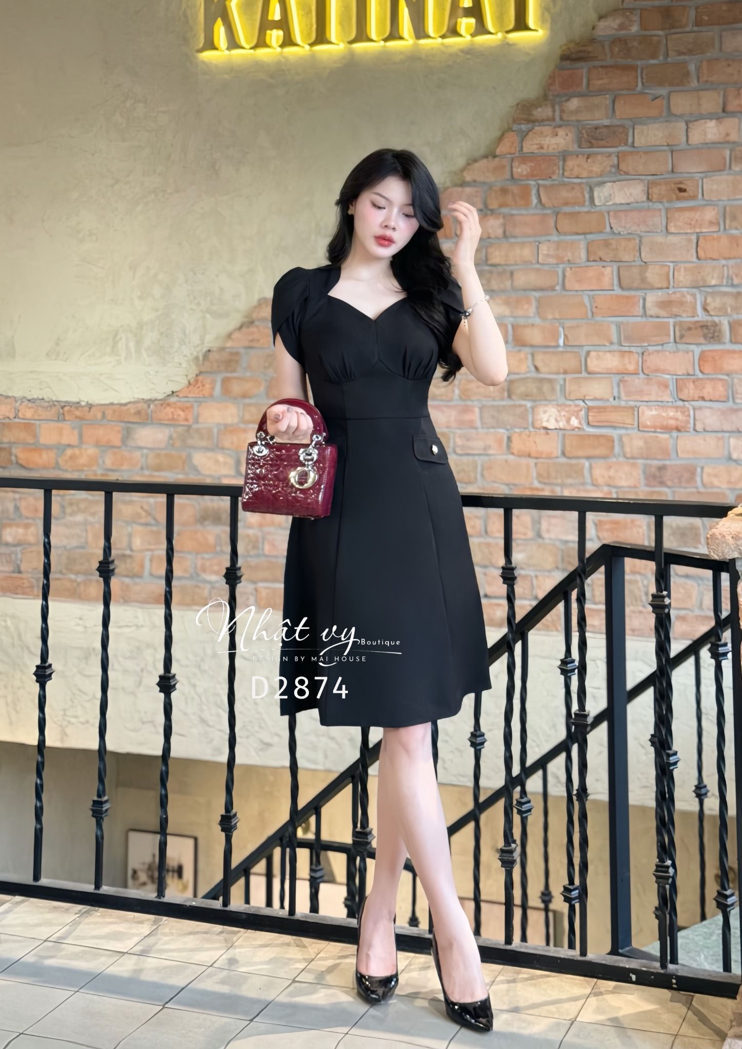 Đầm nhún ngực dáng ôm đắp túi giả - D2874
