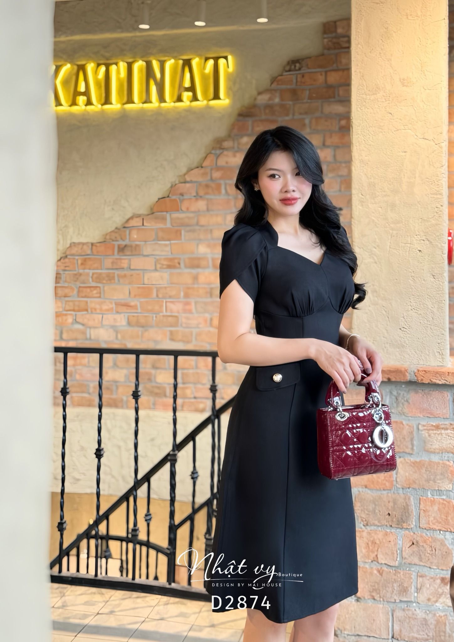 Đầm nhún ngực dáng ôm đắp túi giả - D2874