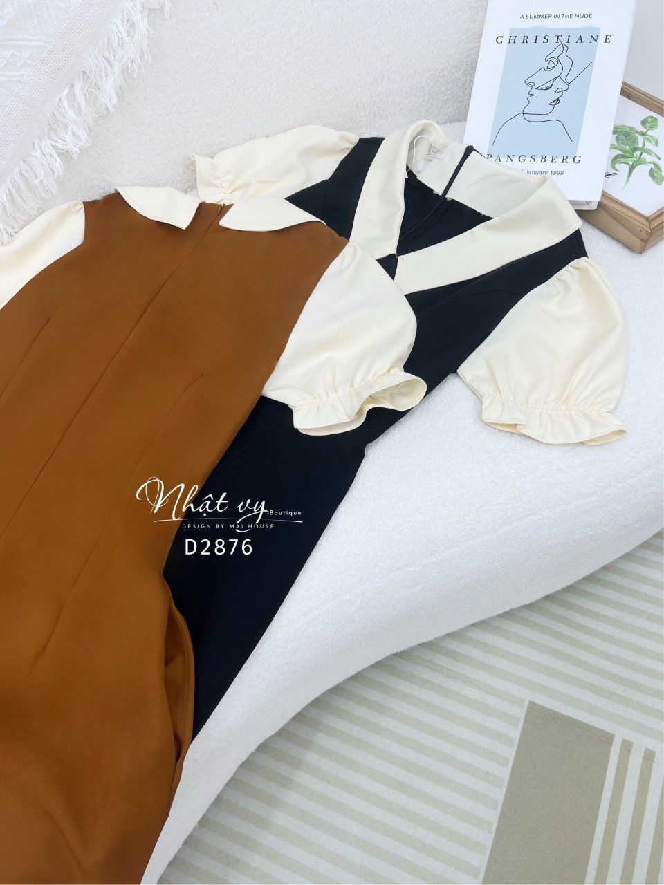 Đầm cổ V tay nhún bèo đính cúc giả - D2876