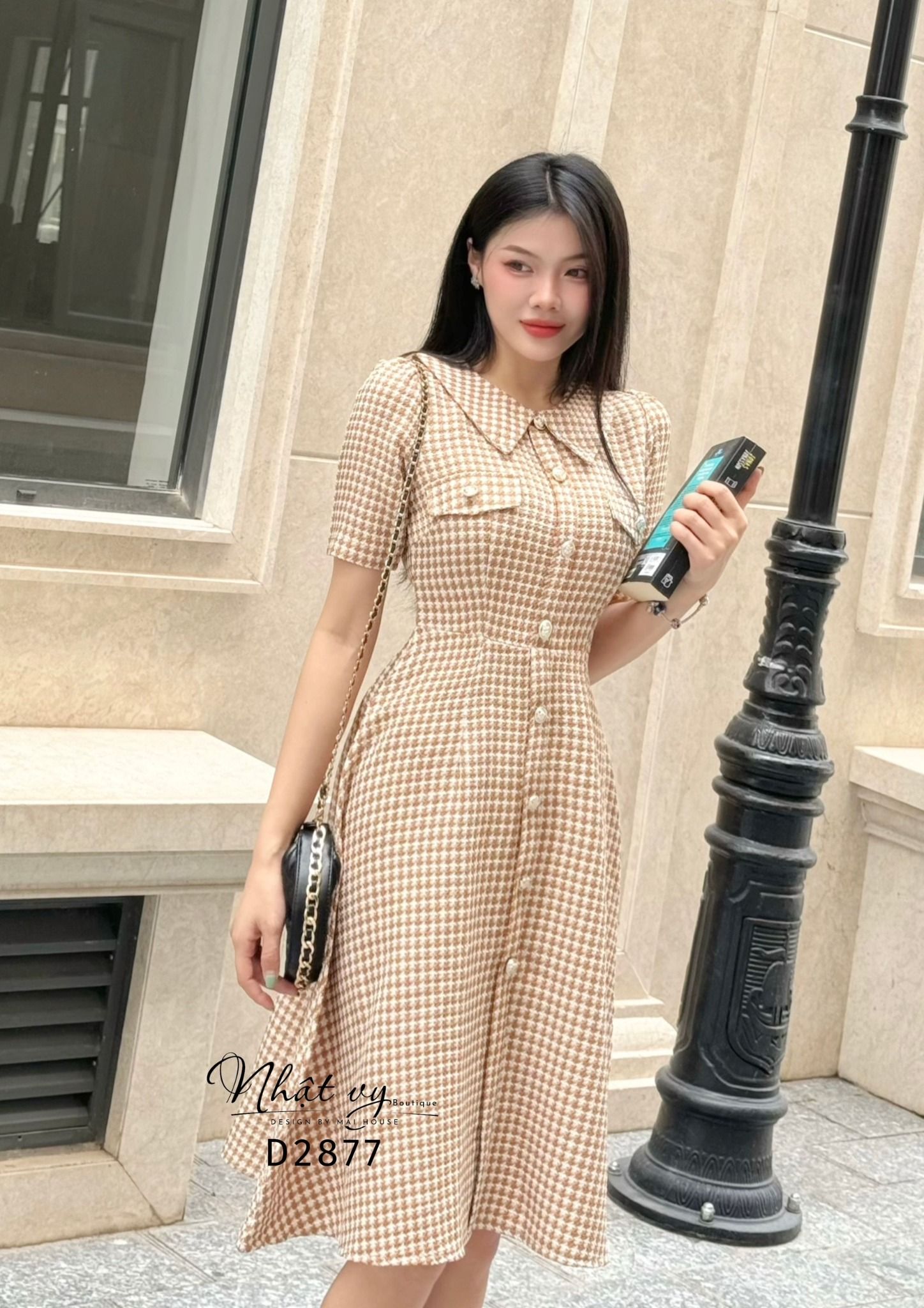Đầm cổ tròn bèo đính cúc kiểu form dáng xoè - D2877