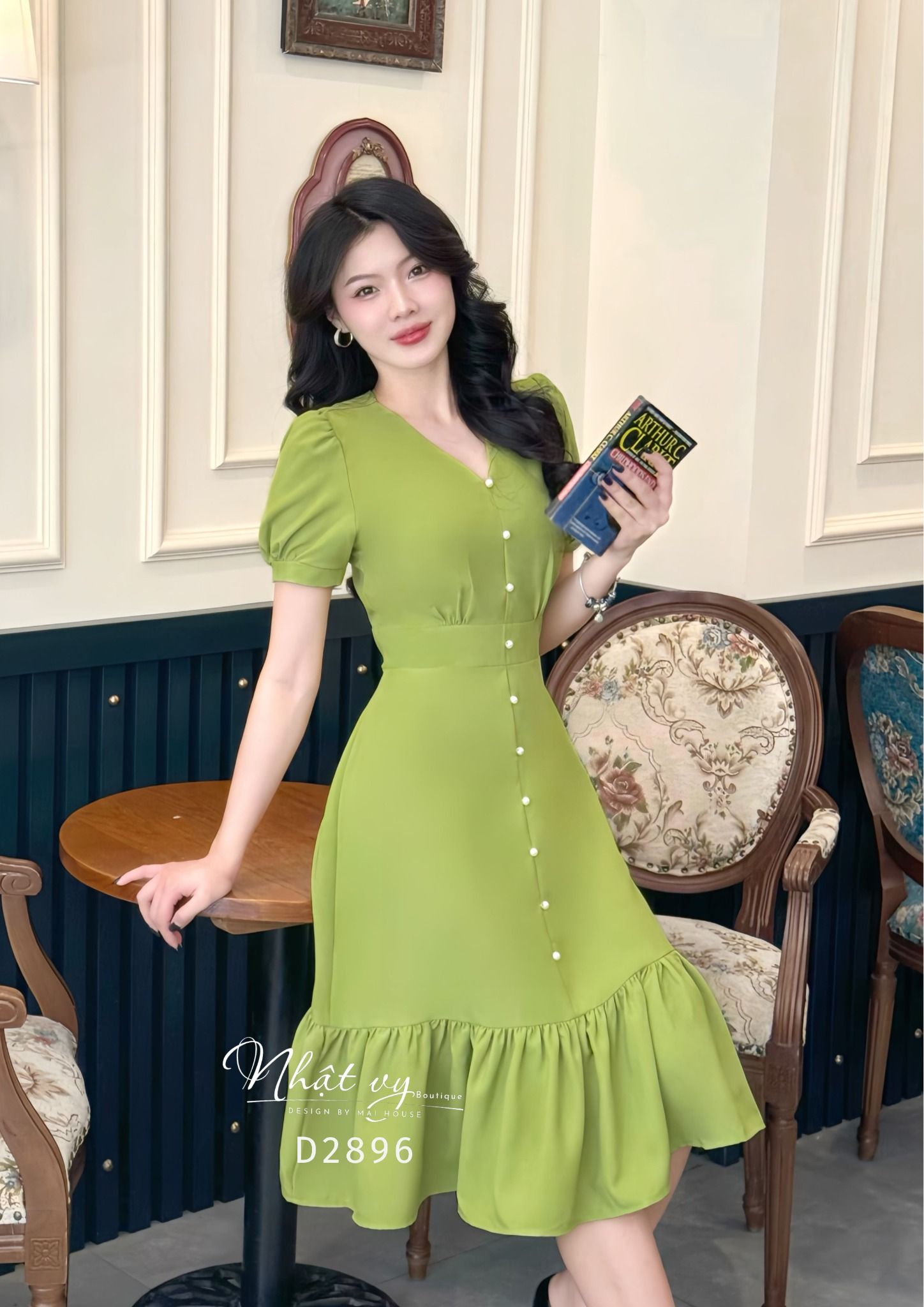 Đầm cổ V nhún ngực đuôi cá đính nút ngọc - D2896