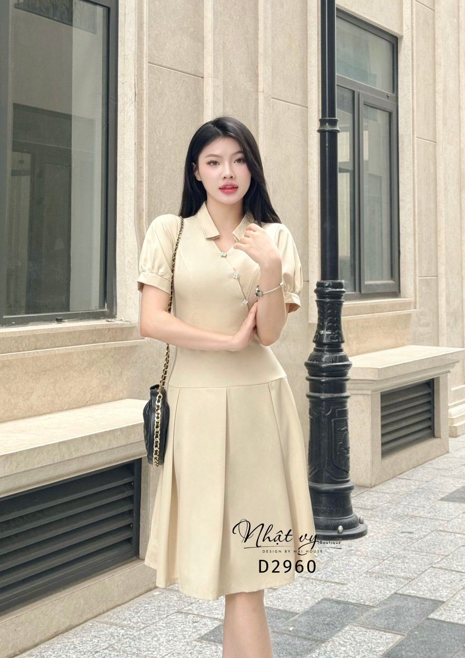 Đầm cổ sơ mi cách điệu dáng ôm đính cúc giả - D2960