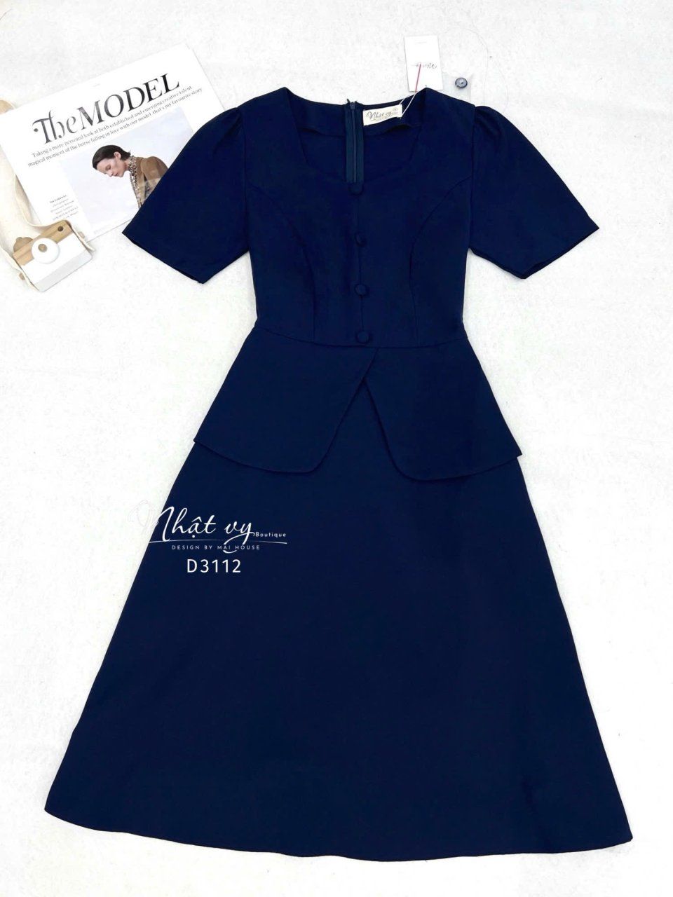 Đầm peplum cổ vuông đính nút kiểu - D3112