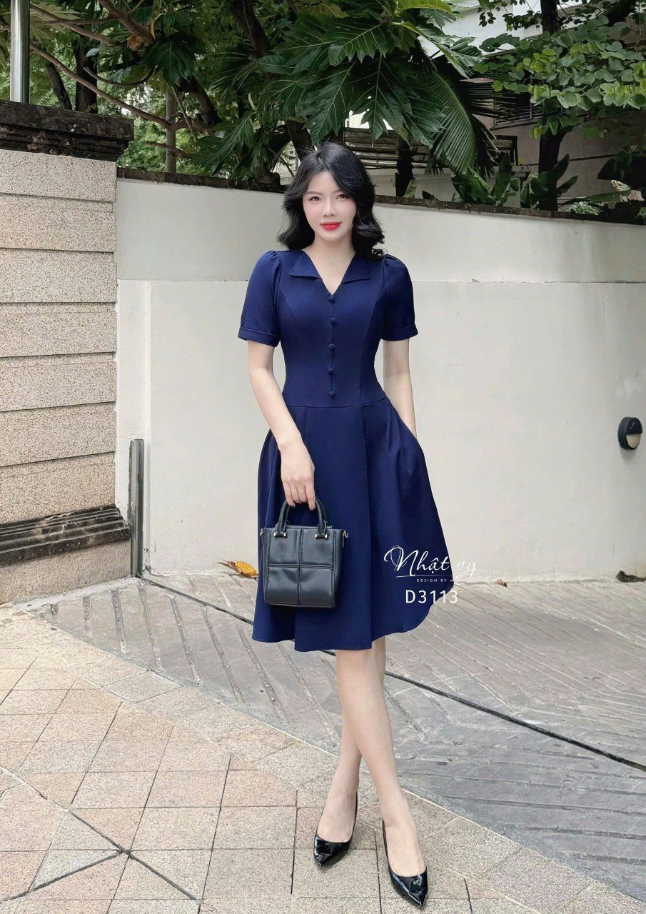 Đầm cổ V đính nút bọc form dáng xoè - D3113