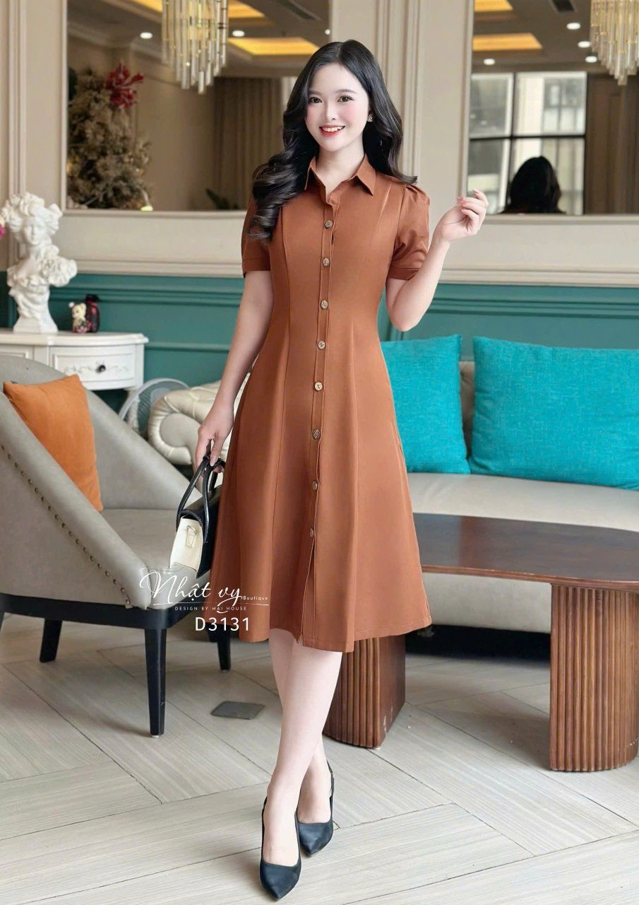Đầm cổ sơ mi form dáng ôm cài cúc gỗ - D3131