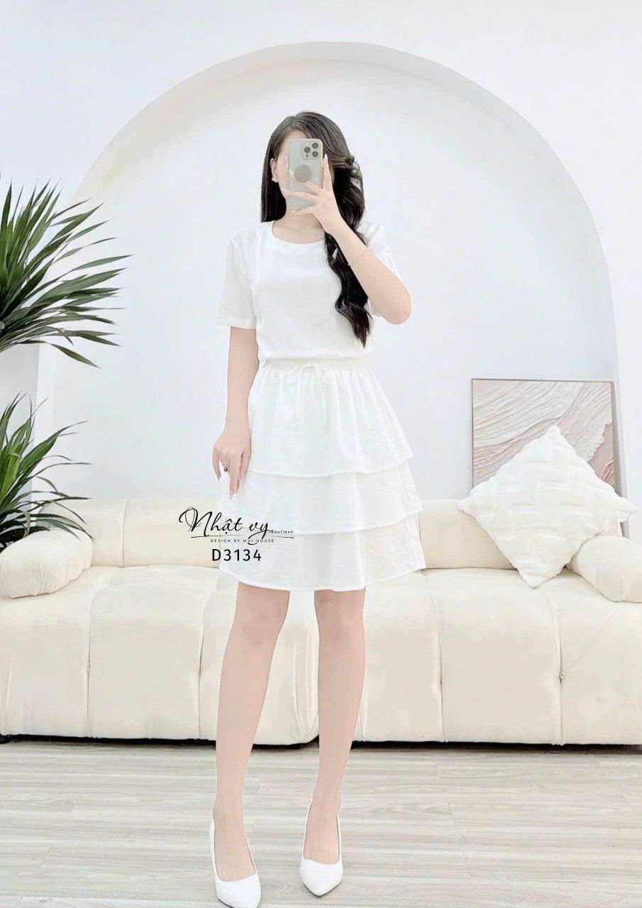 Set áo cổ tròn dáng suông kèm chân váy tầng - D3134