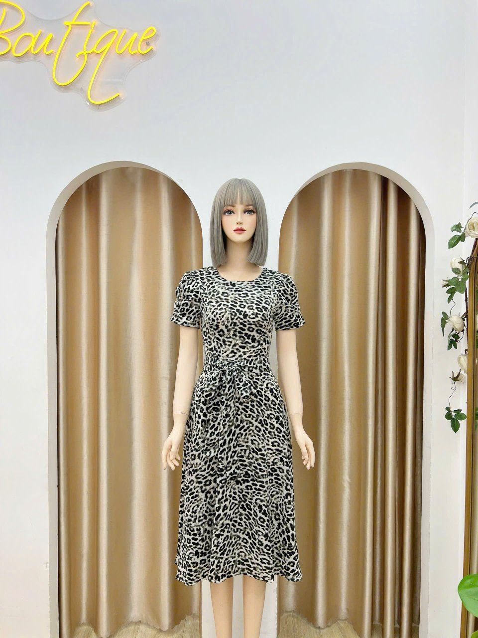 Đầm beo cổ tròn tay nhún kiểu form dáng xoè - D3145