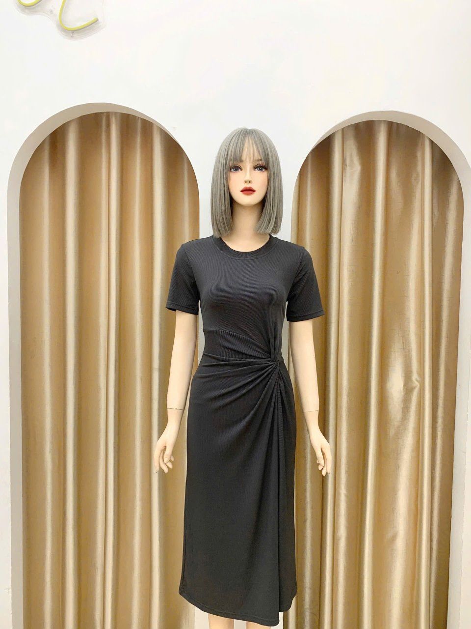 Đầm thun cổ tròn form dáng ôm - D3150